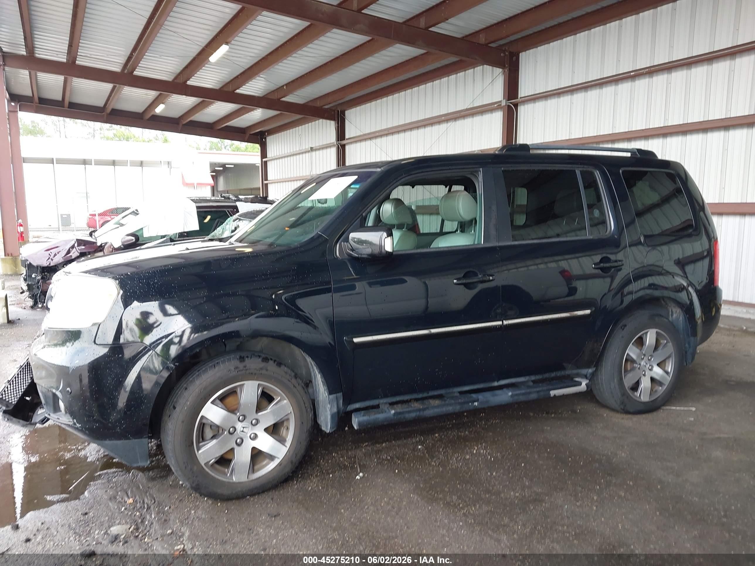 2014 Honda Pilot Touring Черный vin: 5FNYF3H90EB021008