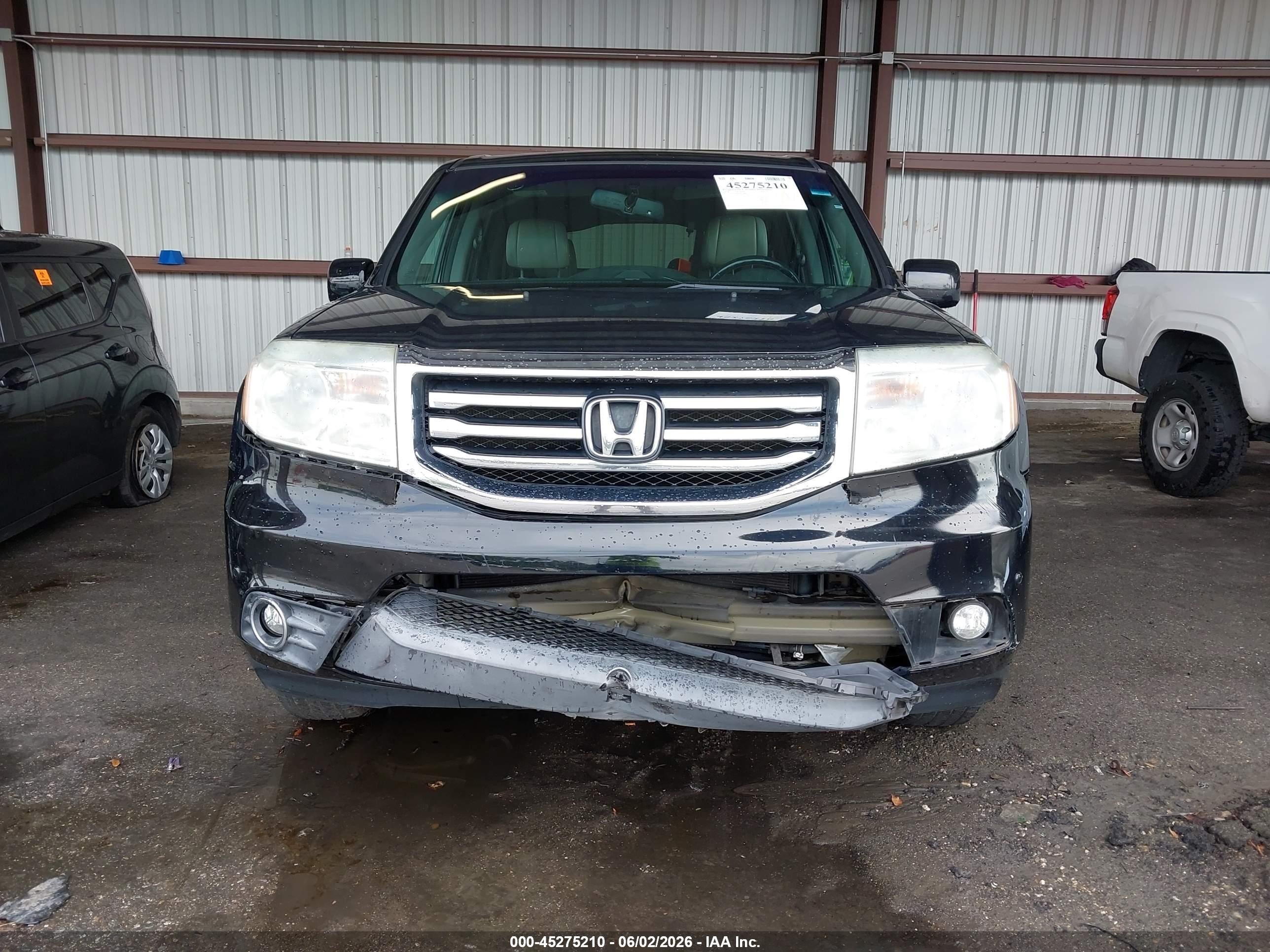 2014 Honda Pilot Touring Черный vin: 5FNYF3H90EB021008