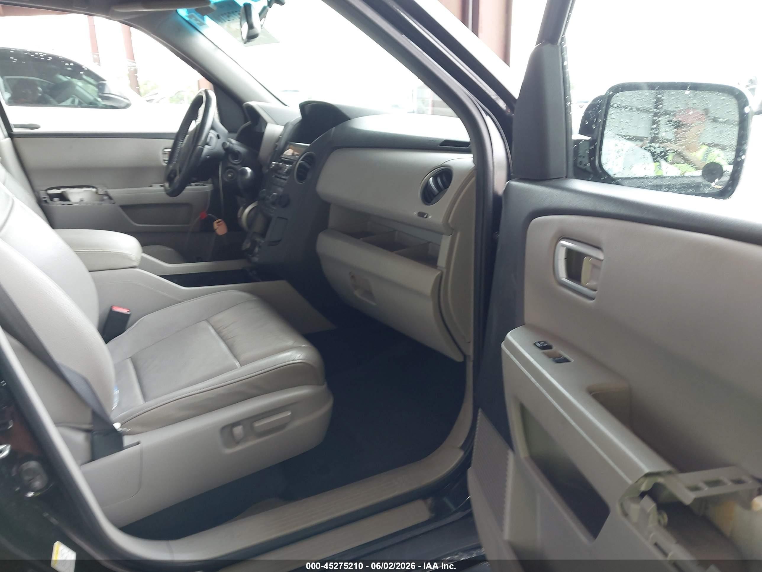 2014 Honda Pilot Touring Черный vin: 5FNYF3H90EB021008