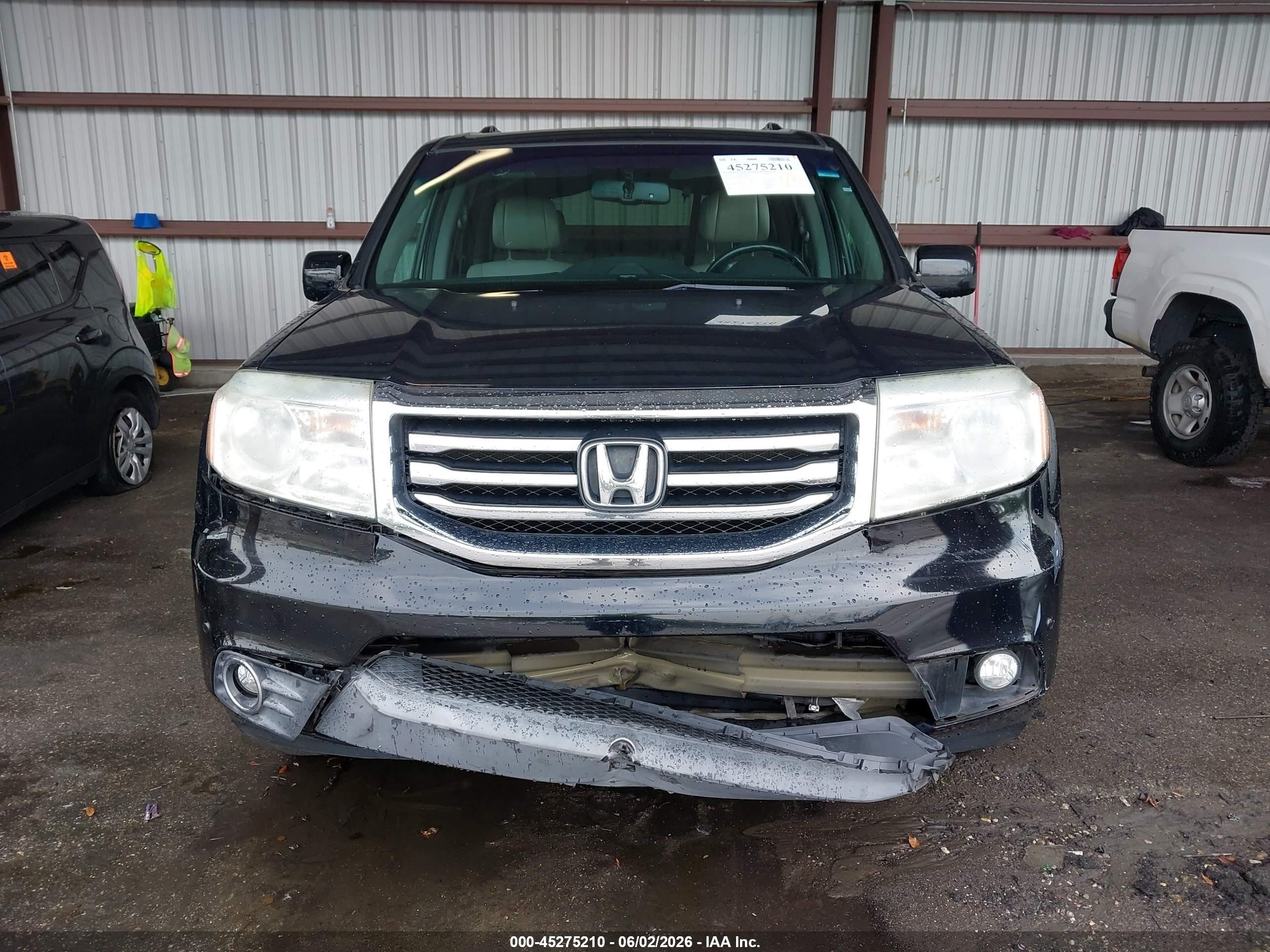 2014 Honda Pilot Touring Черный vin: 5FNYF3H90EB021008