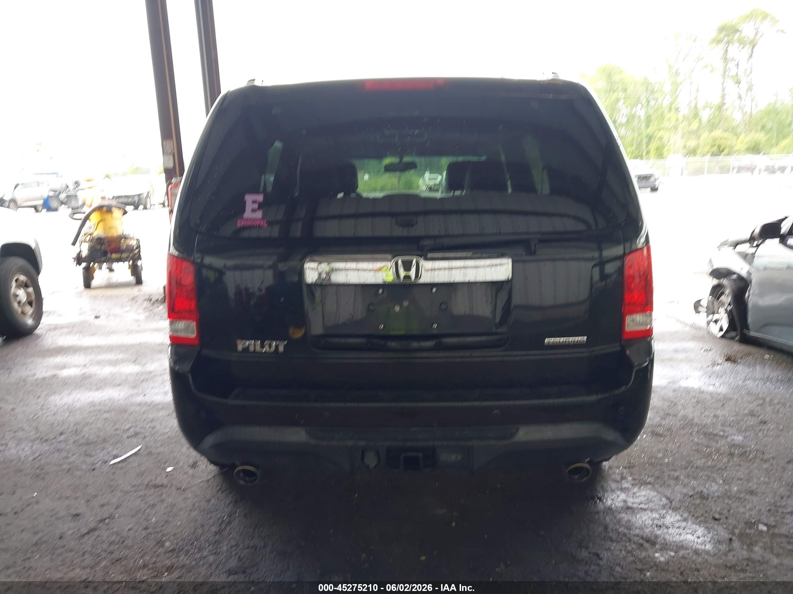2014 Honda Pilot Touring Черный vin: 5FNYF3H90EB021008