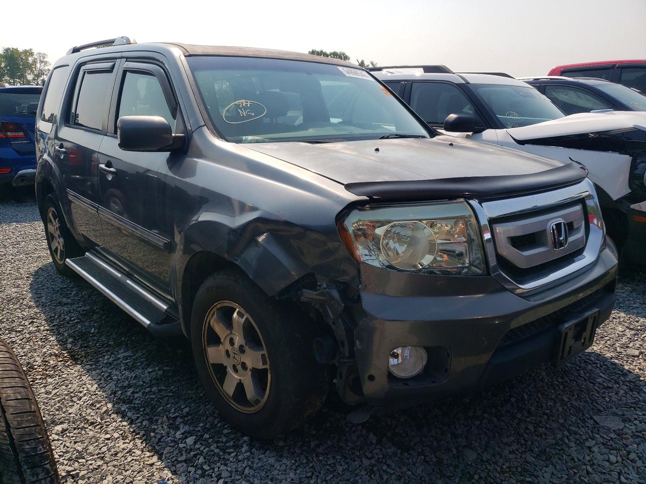 2011 Honda Pilot Touring Gray vin: 5FNYF3H91BB004391