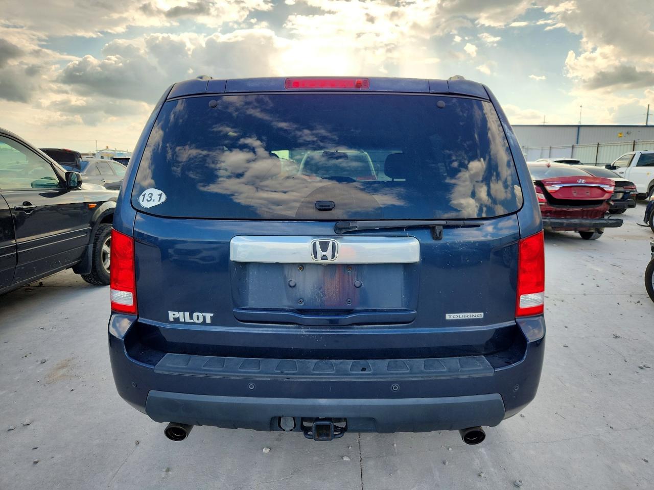 2011 Honda Pilot Touring Blue vin: 5FNYF3H91BB023300