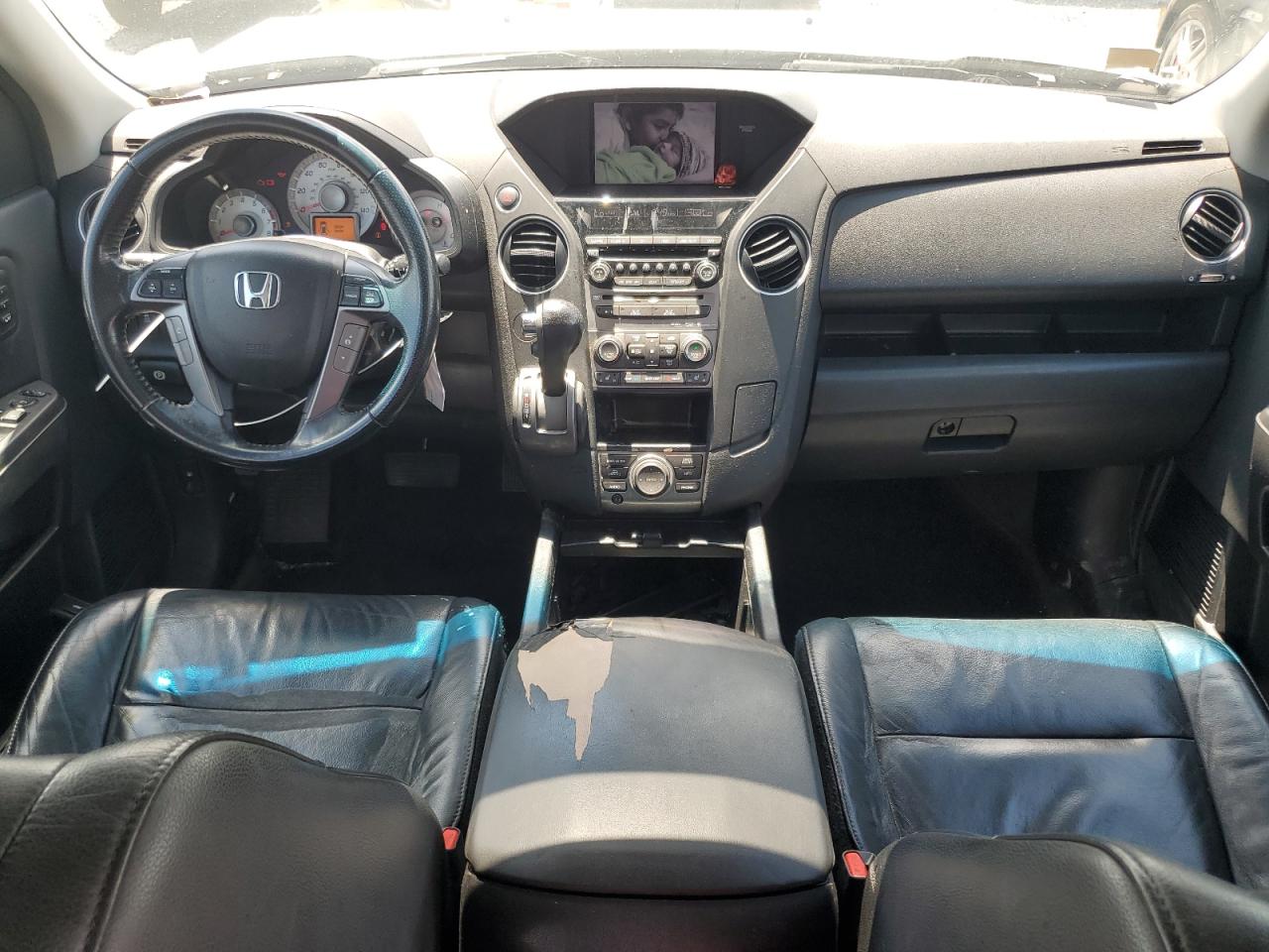 2012 Honda Pilot Touring Silver vin: 5FNYF3H91CB023475