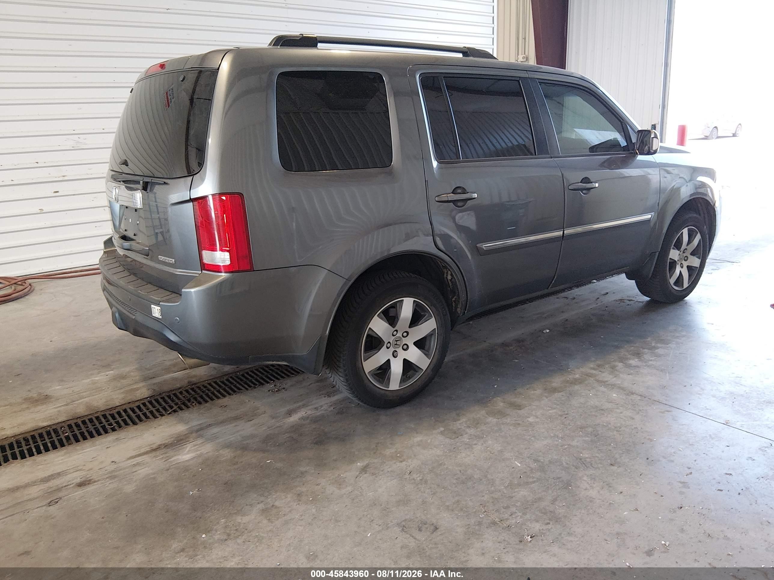2012 Honda Pilot Touring Gray vin: 5FNYF3H91CB040681