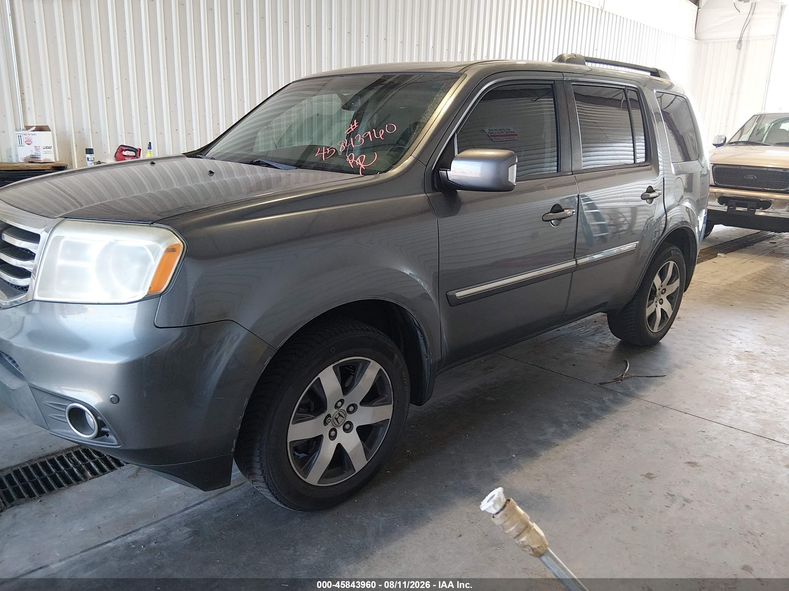 2012 Honda Pilot Touring Gray vin: 5FNYF3H91CB040681
