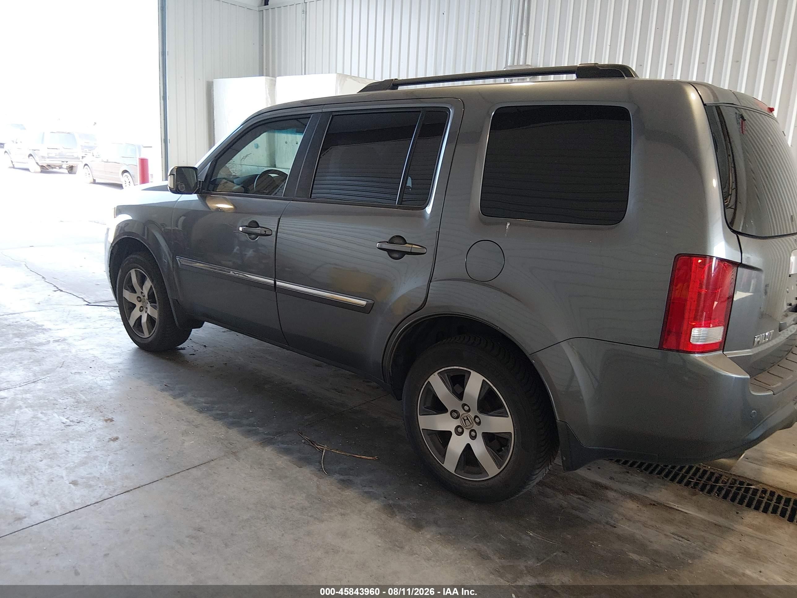 2012 Honda Pilot Touring Gray vin: 5FNYF3H91CB040681