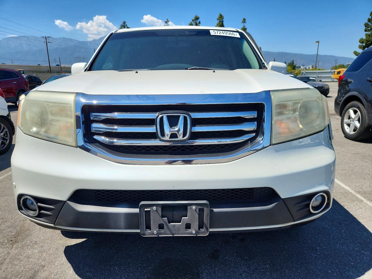 2013 Honda Pilot Touring White vin: 5FNYF3H91DB024000