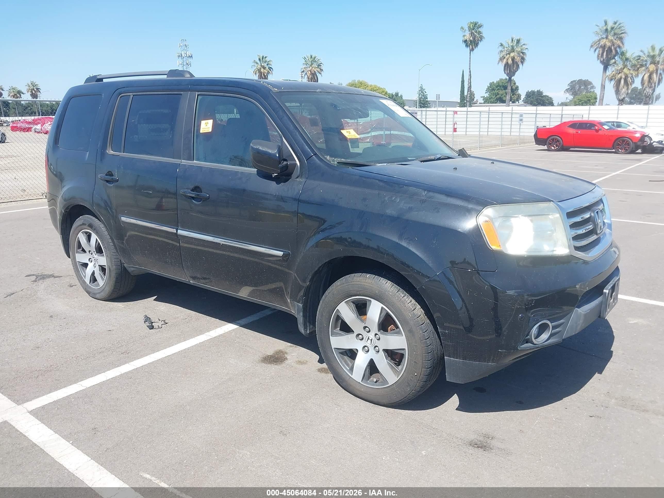 2013 Honda Pilot Touring Черный vin: 5FNYF3H91DB045185
