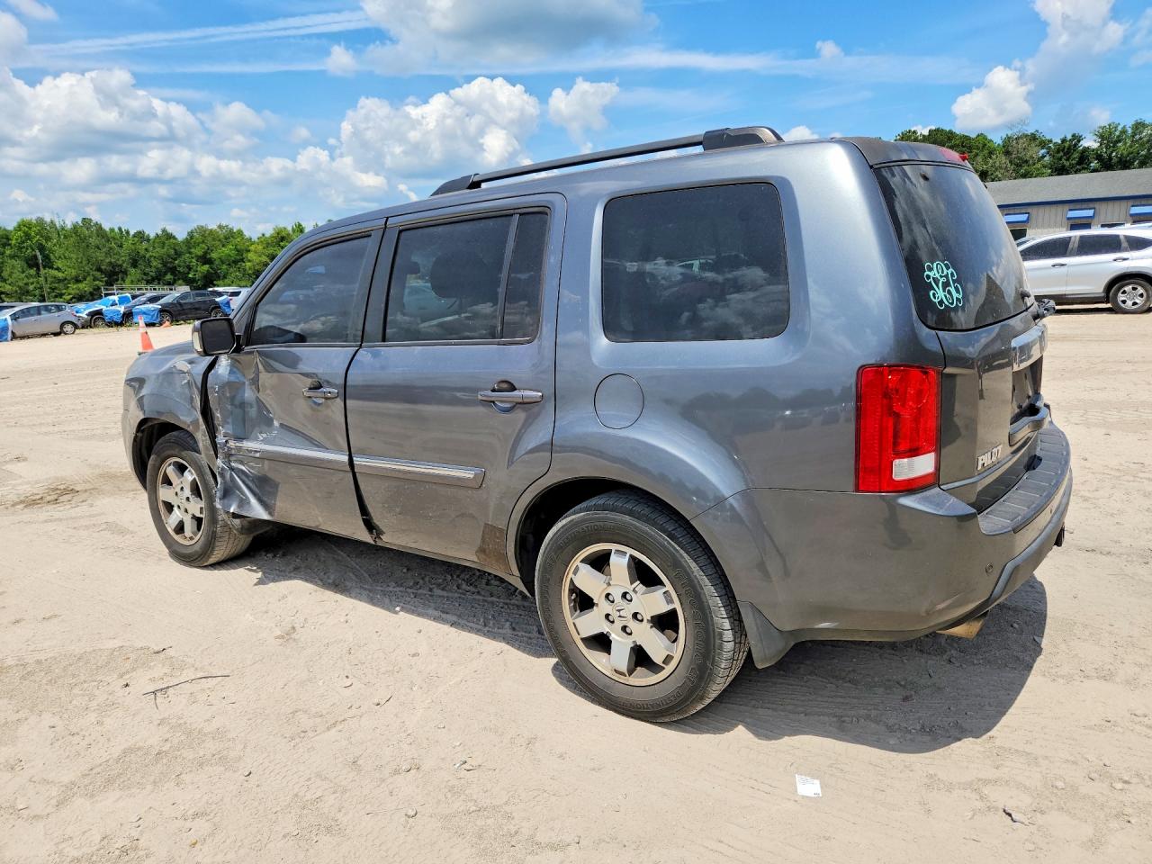 2010 Honda Pilot Touring Gray vin: 5FNYF3H92AB008979