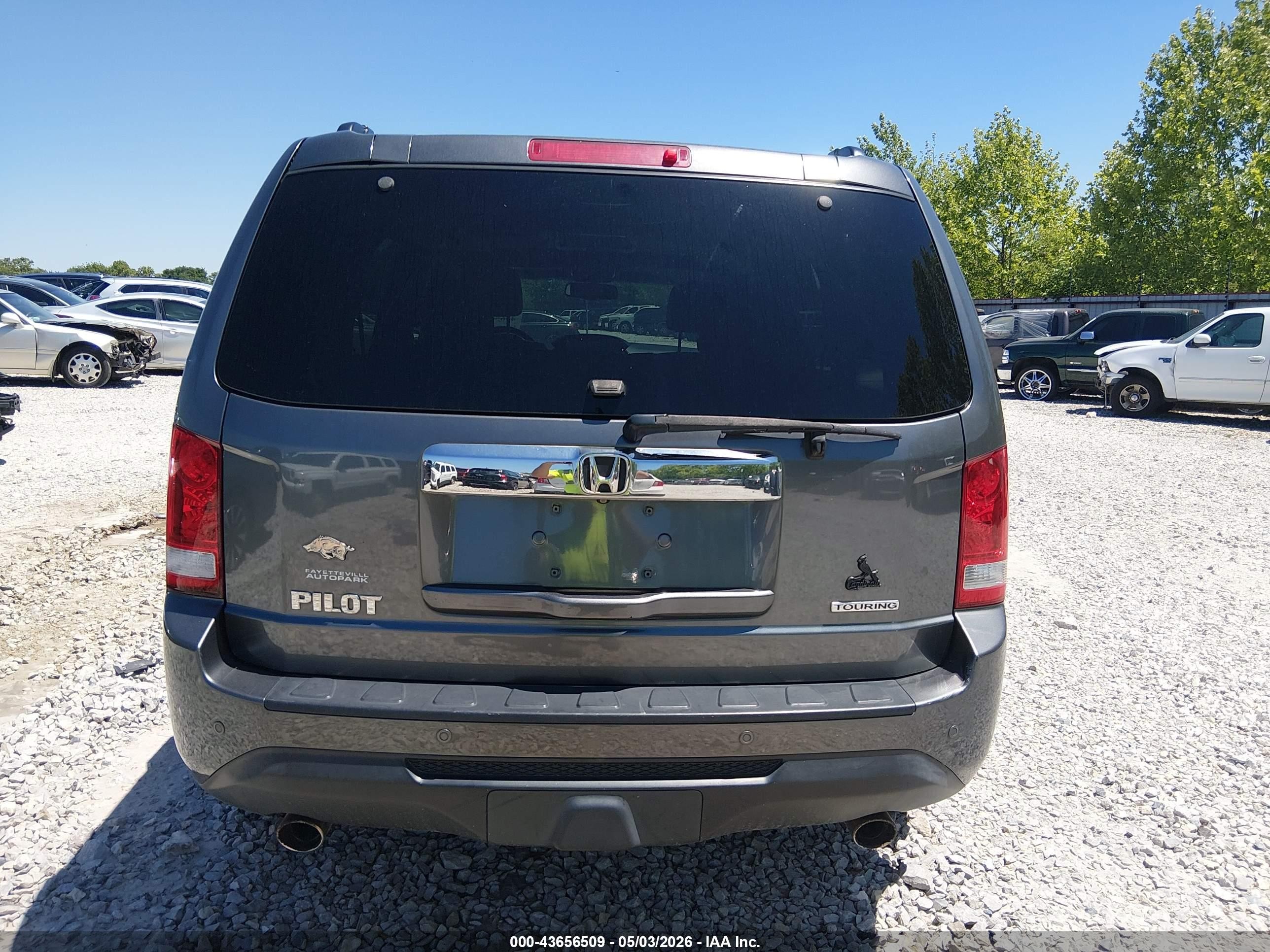2012 Honda Pilot Touring Gray vin: 5FNYF3H92CB027079