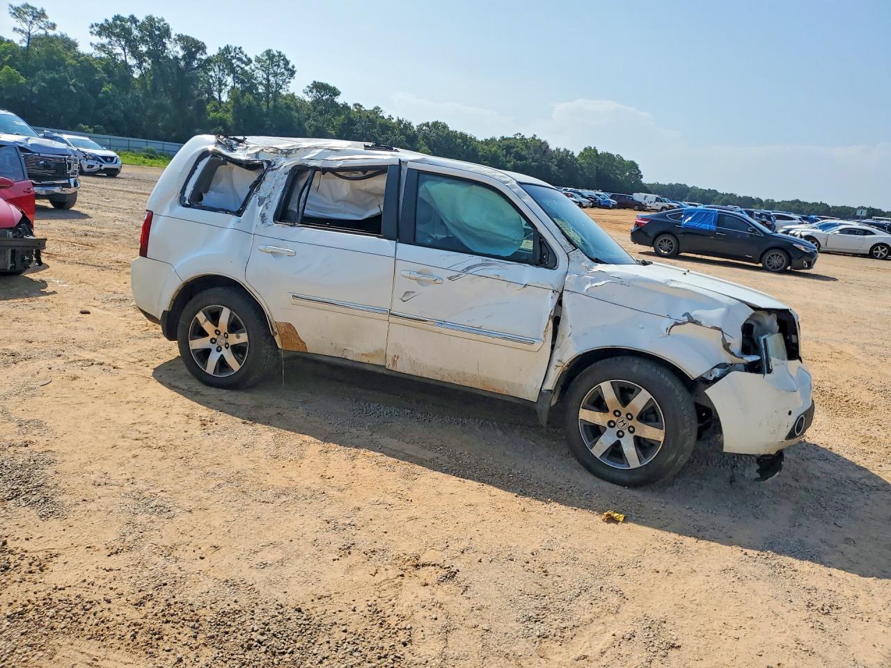 2012 Honda Pilot Touring White vin: 5FNYF3H92CB027096