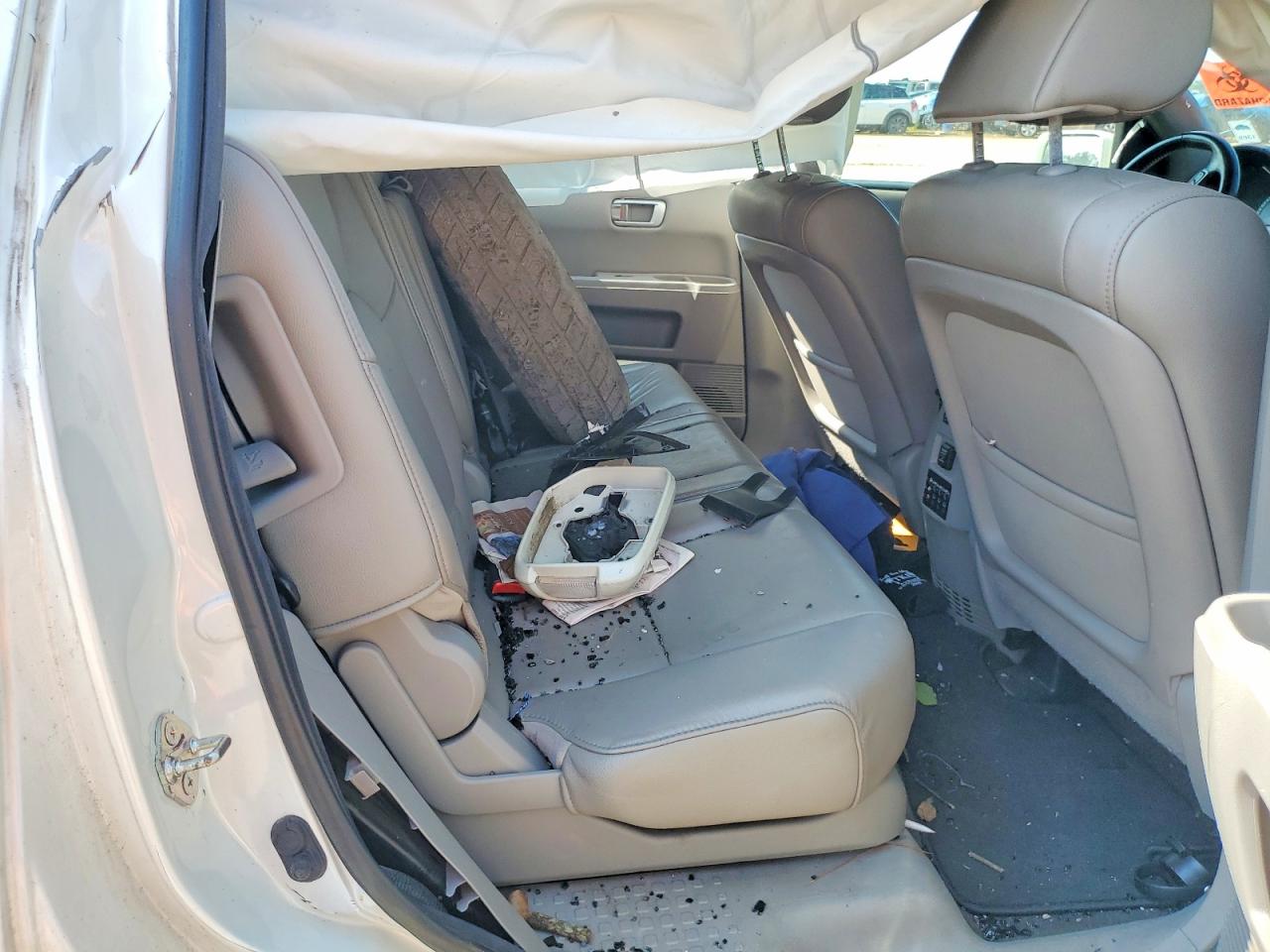 2012 Honda Pilot Touring White vin: 5FNYF3H92CB027096