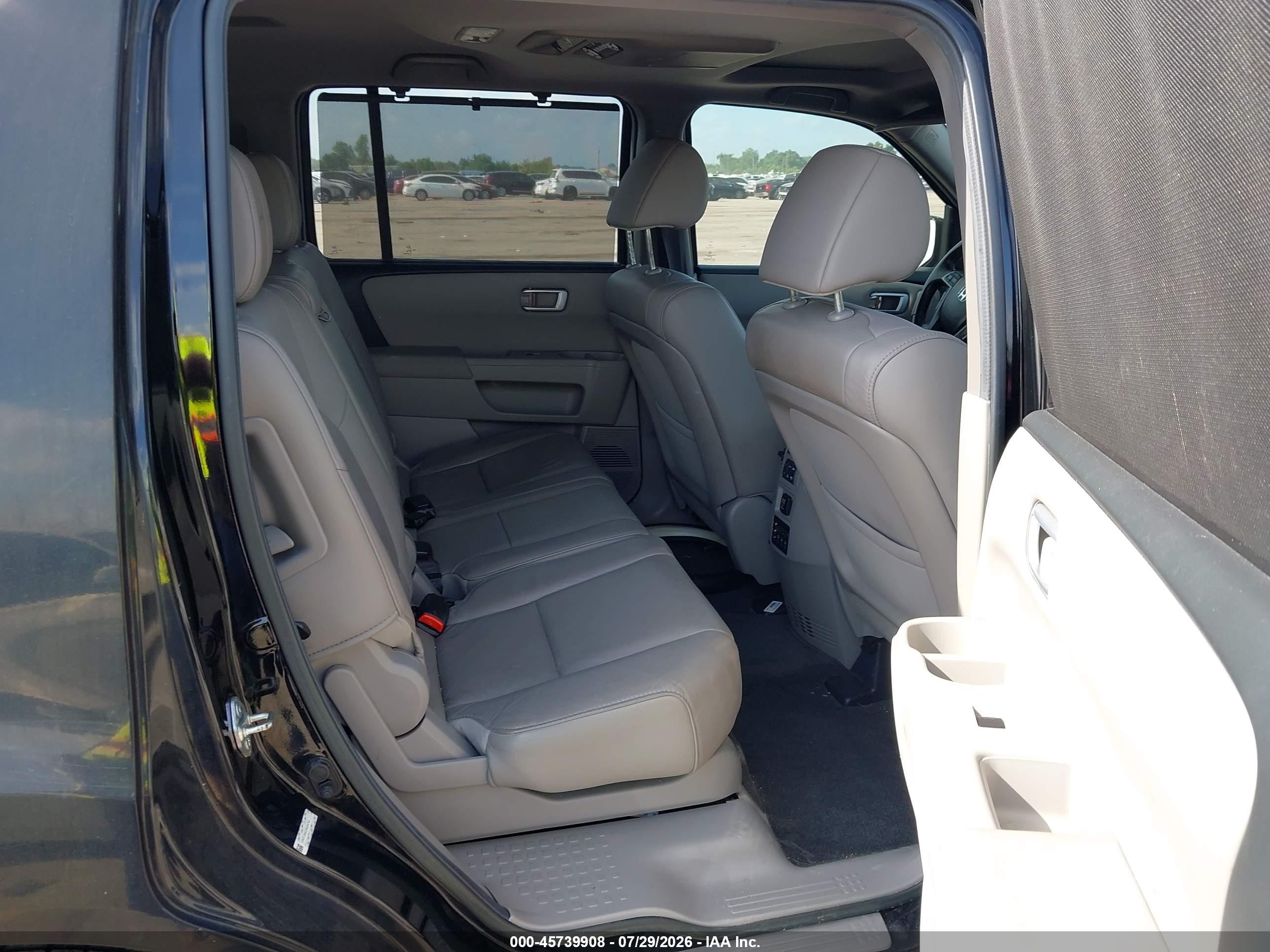 2013 Honda Pilot Touring Black vin: 5FNYF3H92DB004743