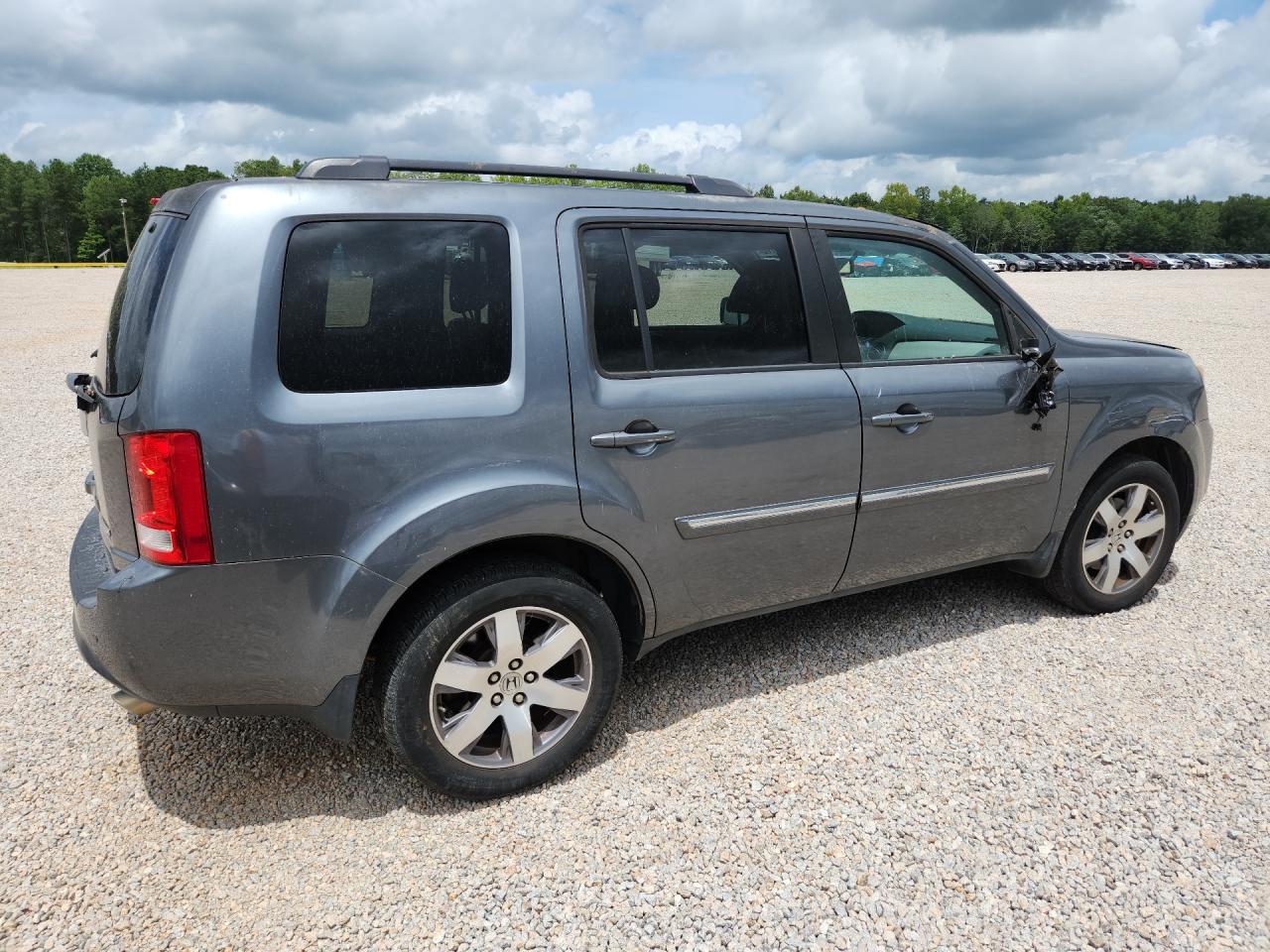 2013 Honda Pilot Touring Gray vin: 5FNYF3H92DB024071