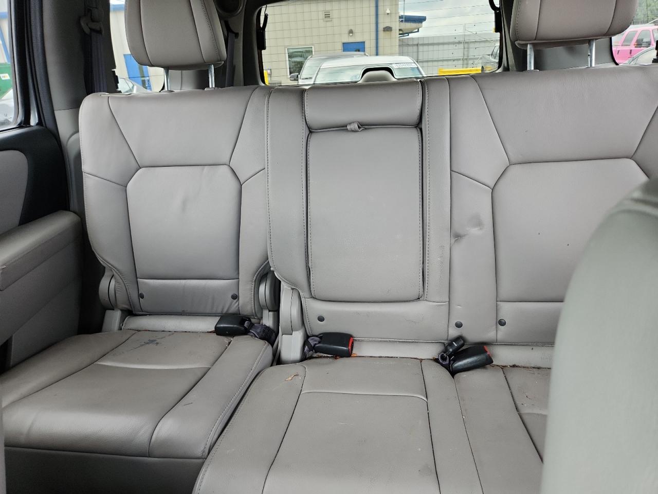 2013 Honda Pilot Touring Gray vin: 5FNYF3H92DB024071
