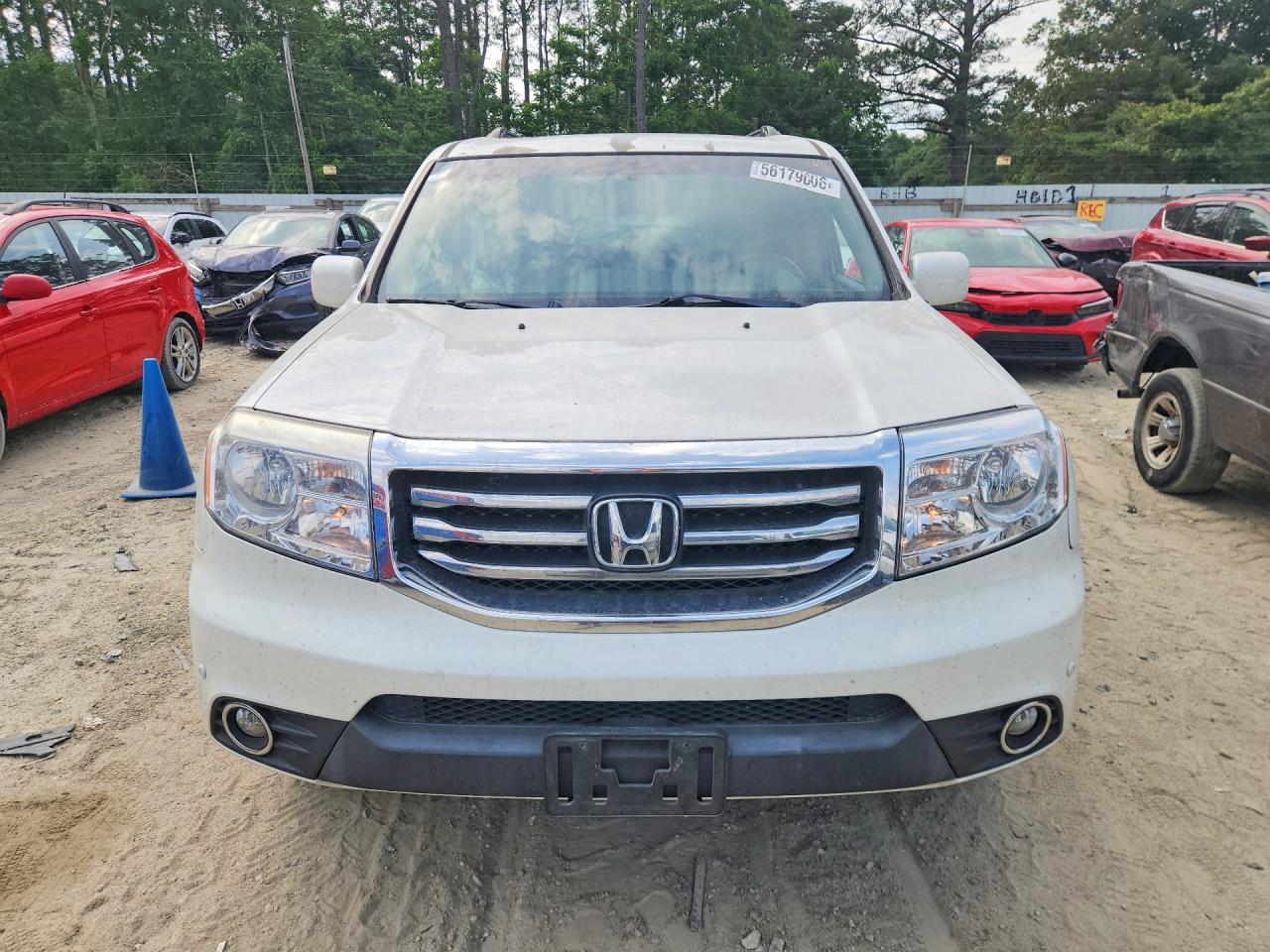 2013 Honda Pilot Touring White vin: 5FNYF3H92DB044420