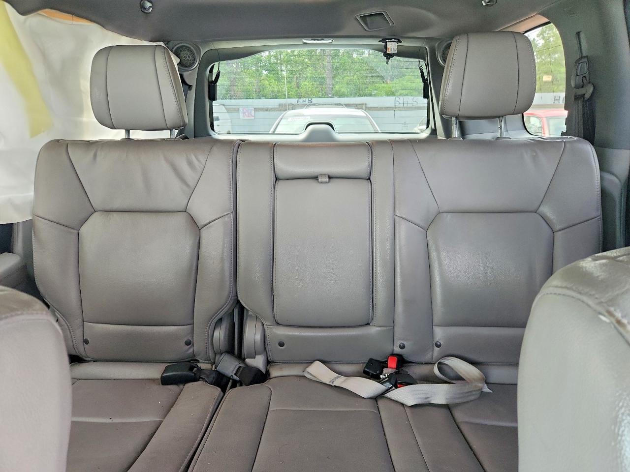 2013 Honda Pilot Touring White vin: 5FNYF3H92DB044420