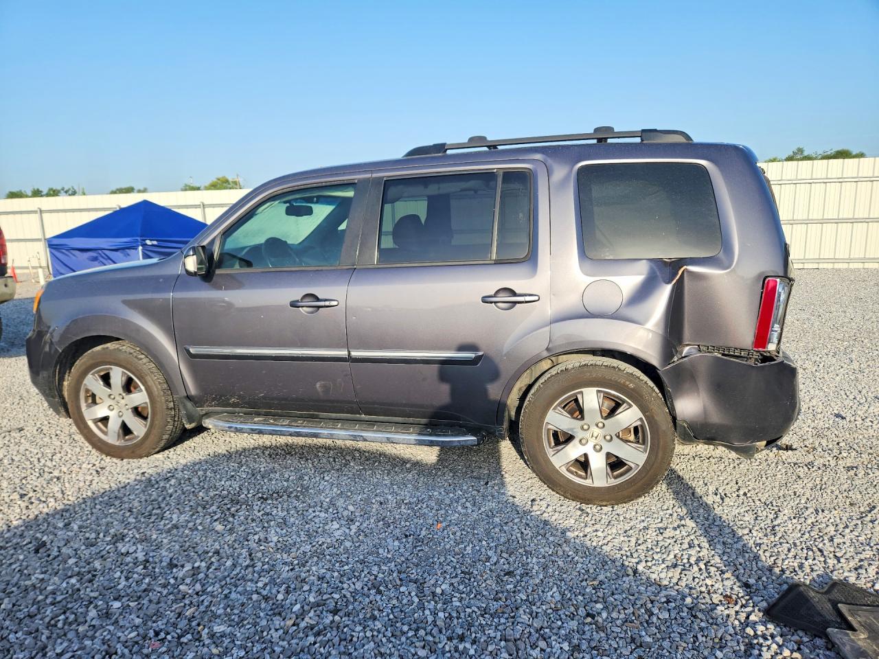 2014 Honda Pilot Touring Gray vin: 5FNYF3H92EB002587