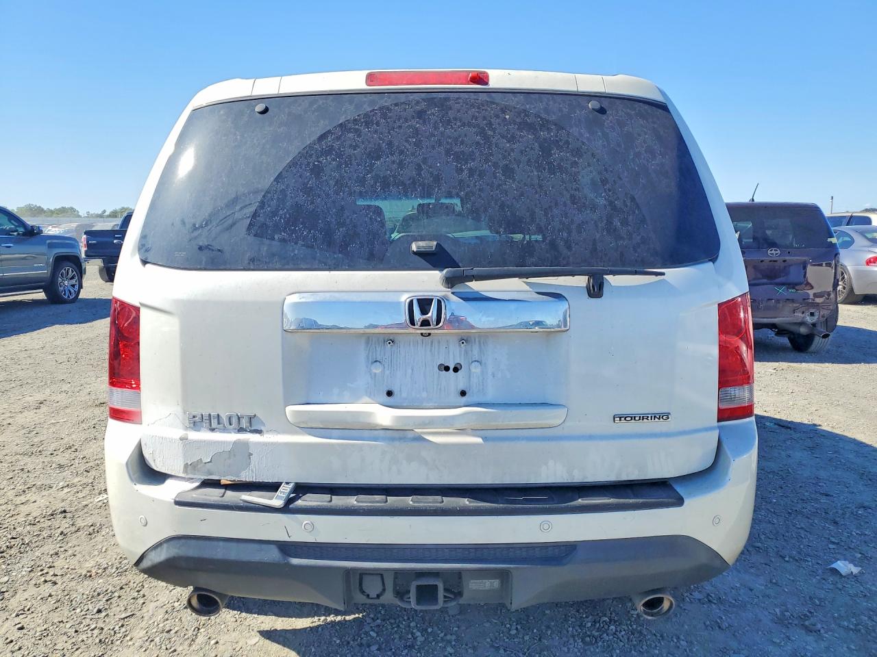 2014 Honda Pilot Touring White vin: 5FNYF3H92EB012455