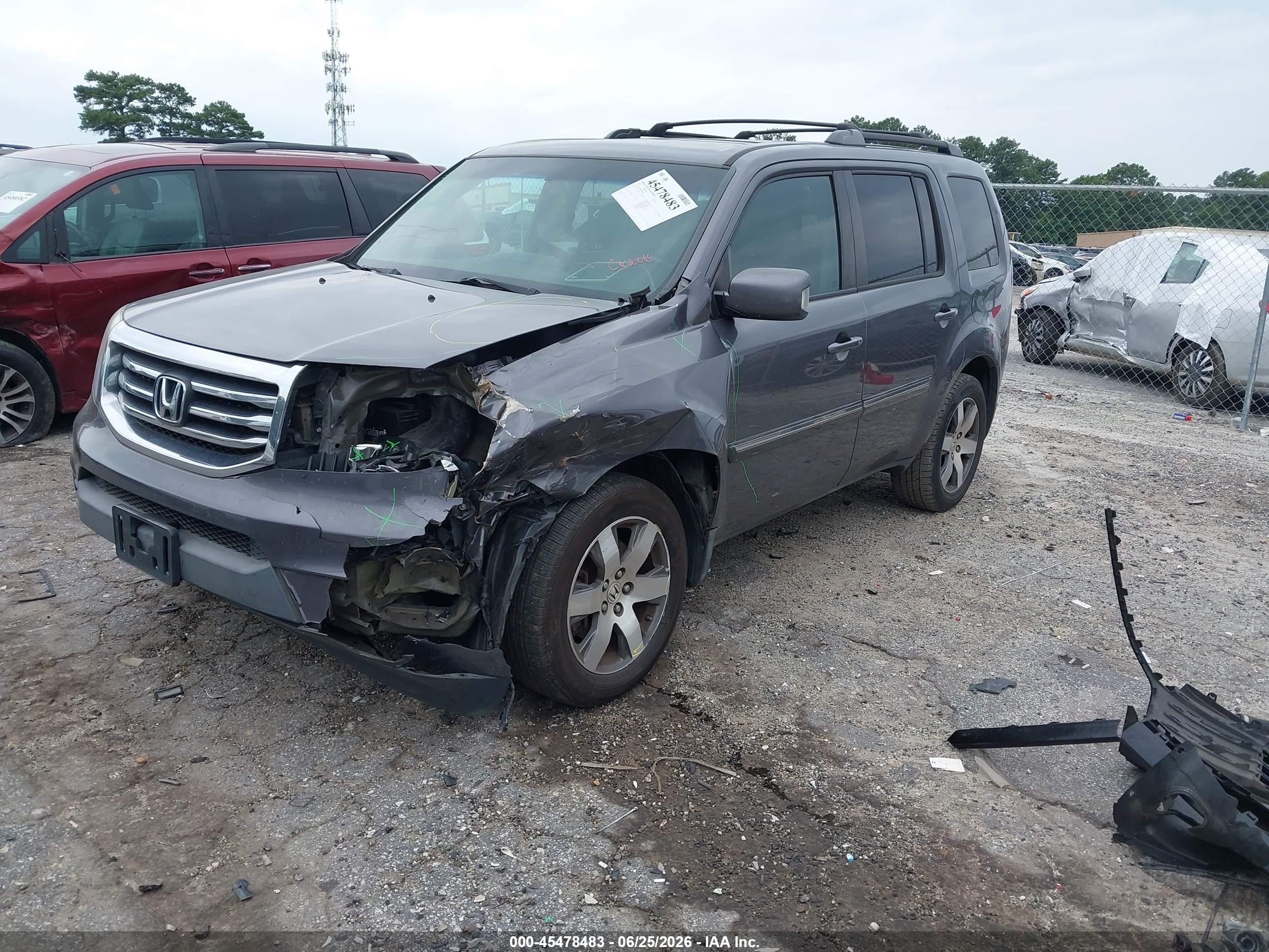 2014 Honda Pilot Touring Gray vin: 5FNYF3H92EB016599