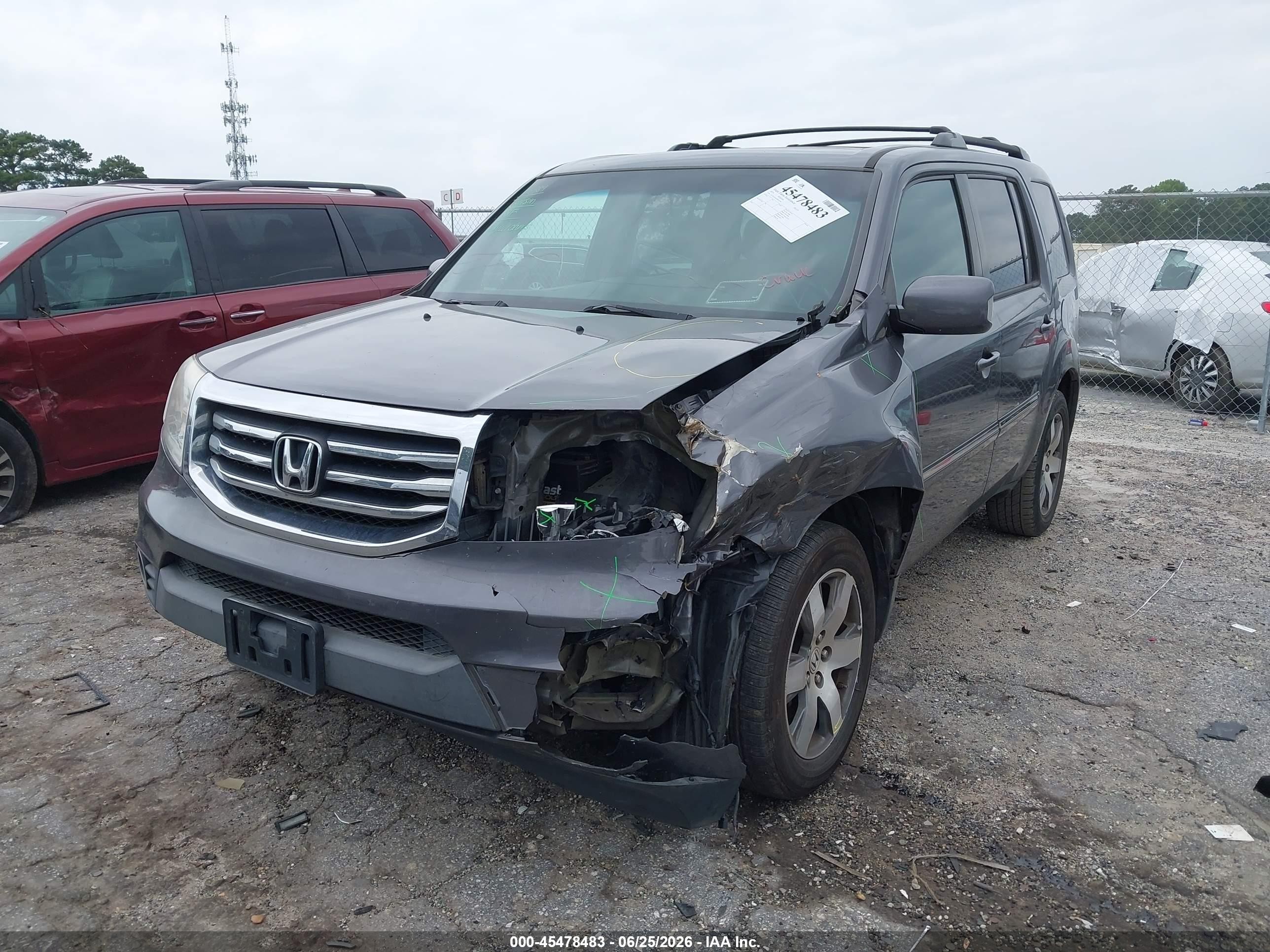 2014 Honda Pilot Touring Gray vin: 5FNYF3H92EB016599