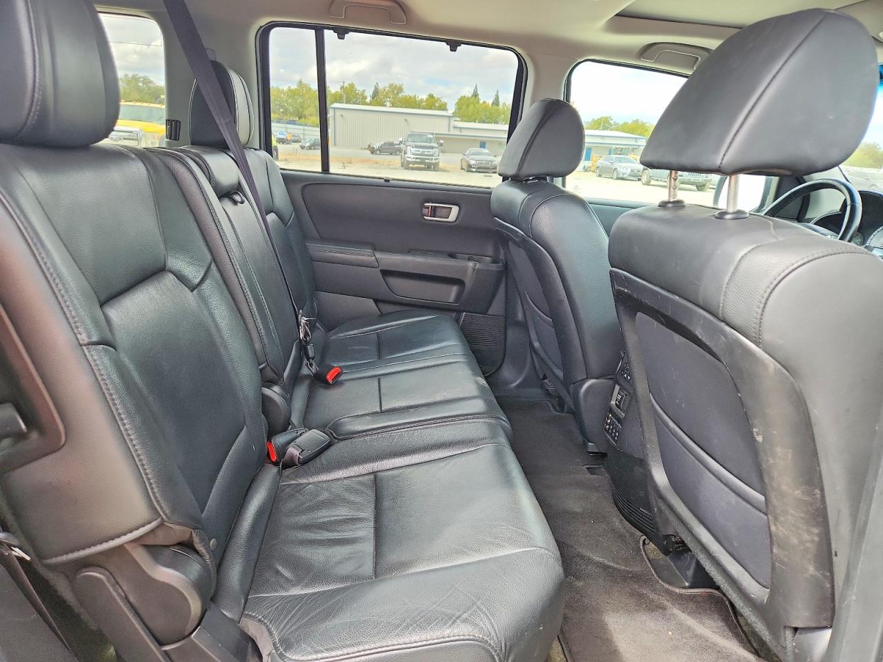 2014 Honda Pilot Touring Gray vin: 5FNYF3H92EB020555