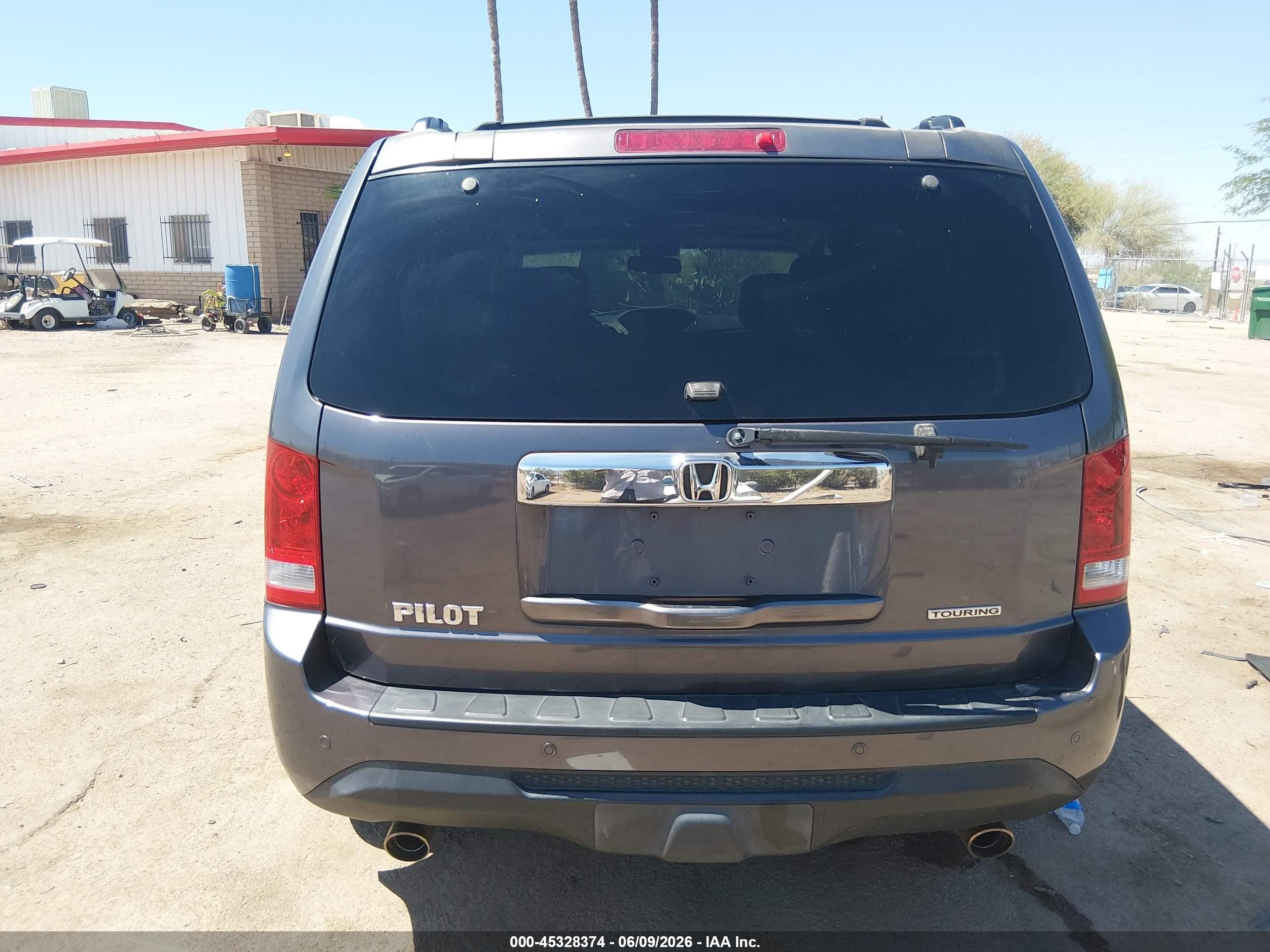 2015 Honda Pilot Touring Gray vin: 5FNYF3H92FB021139