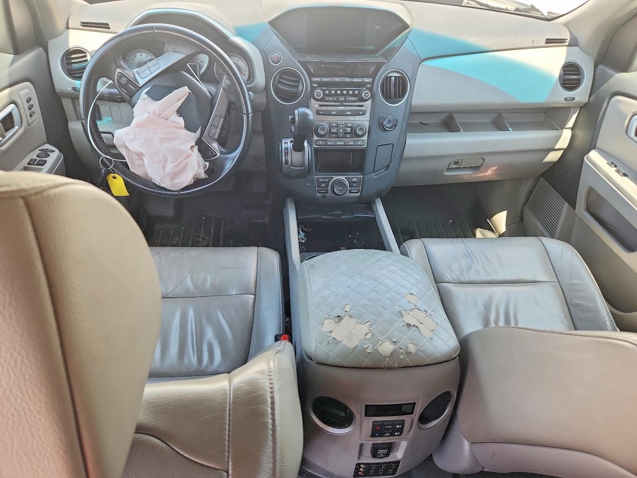 2012 Hond Pilot White vin: 5FNYF3H93CB023364