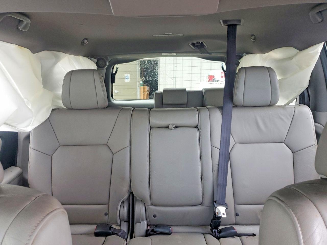 2012 Honda Pilot Touring White vin: 5FNYF3H93CB041749