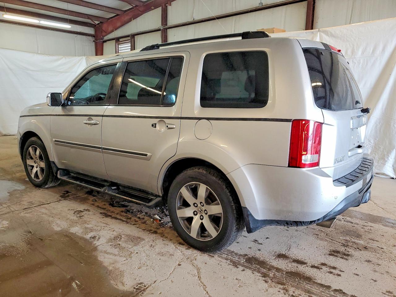 2015 Honda Pilot Touring Silver vin: 5FNYF3H93FB001031