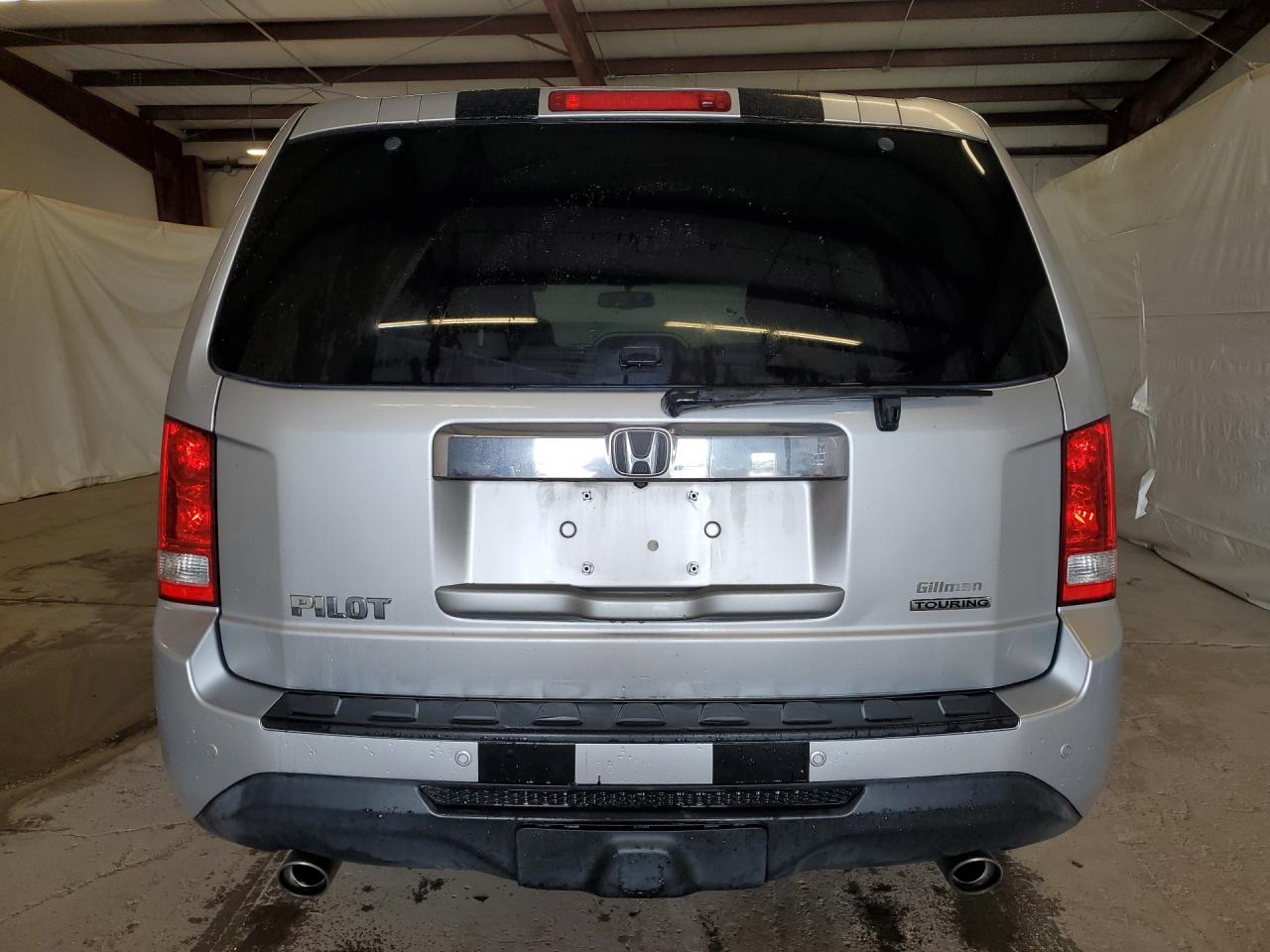 2015 Honda Pilot Touring Silver vin: 5FNYF3H93FB001031 Damage: Rear Bumper, Multiple Scratches Heavy, 3