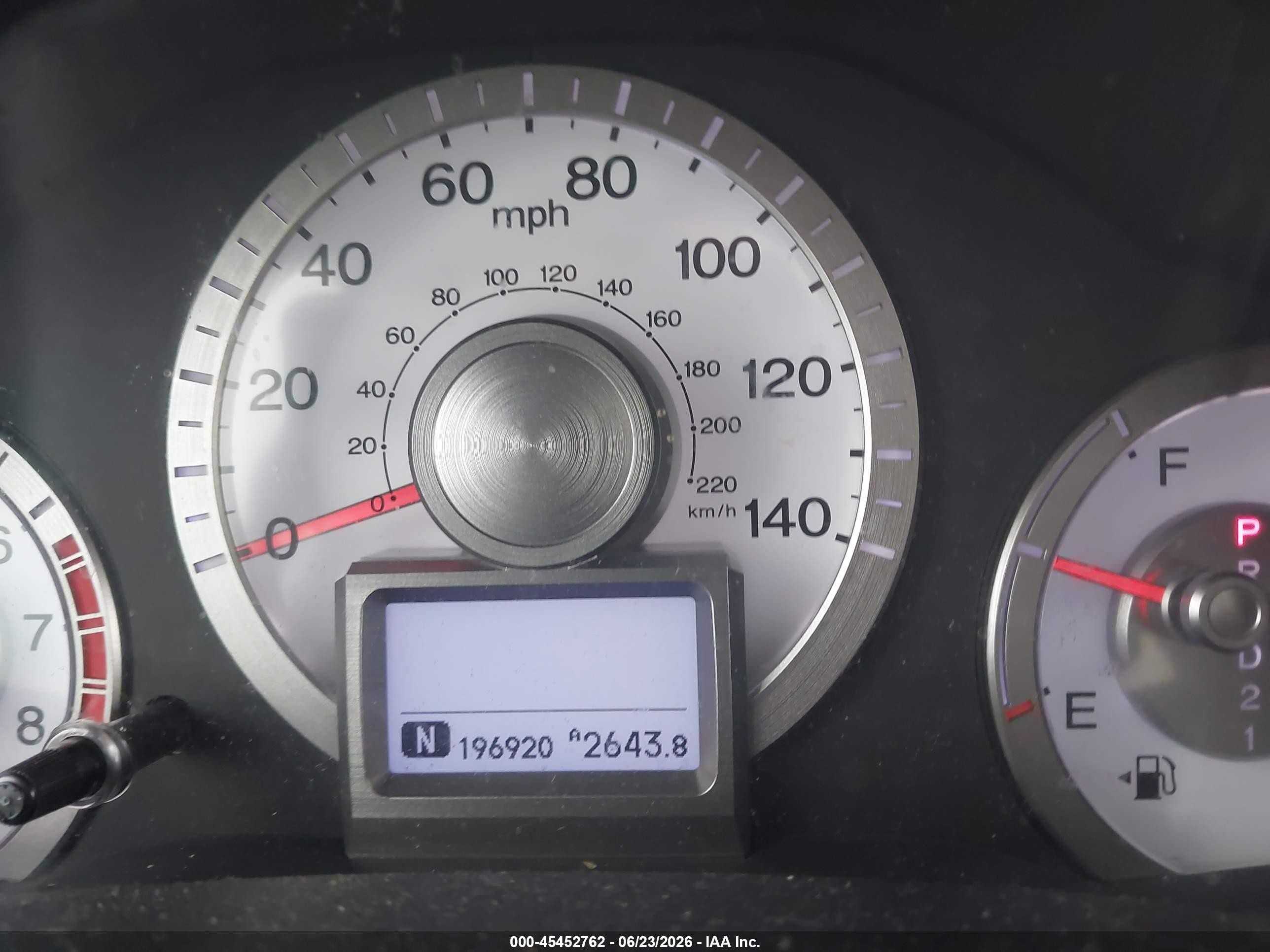 2011 Honda Pilot Touring Silver vin: 5FNYF3H94BB035487