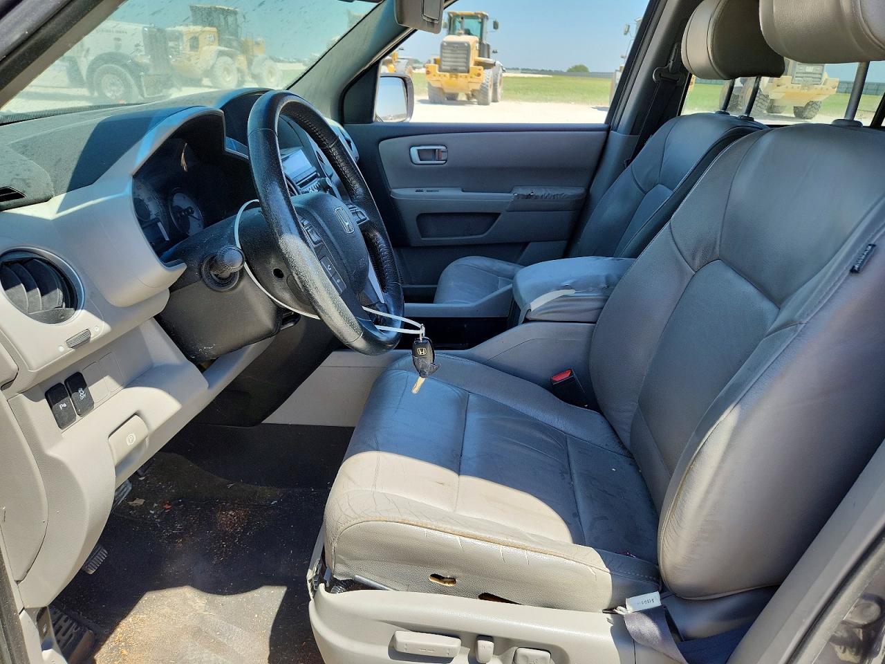 2014 Honda Pilot Touring Charcoal vin: 5FNYF3H94EB028799