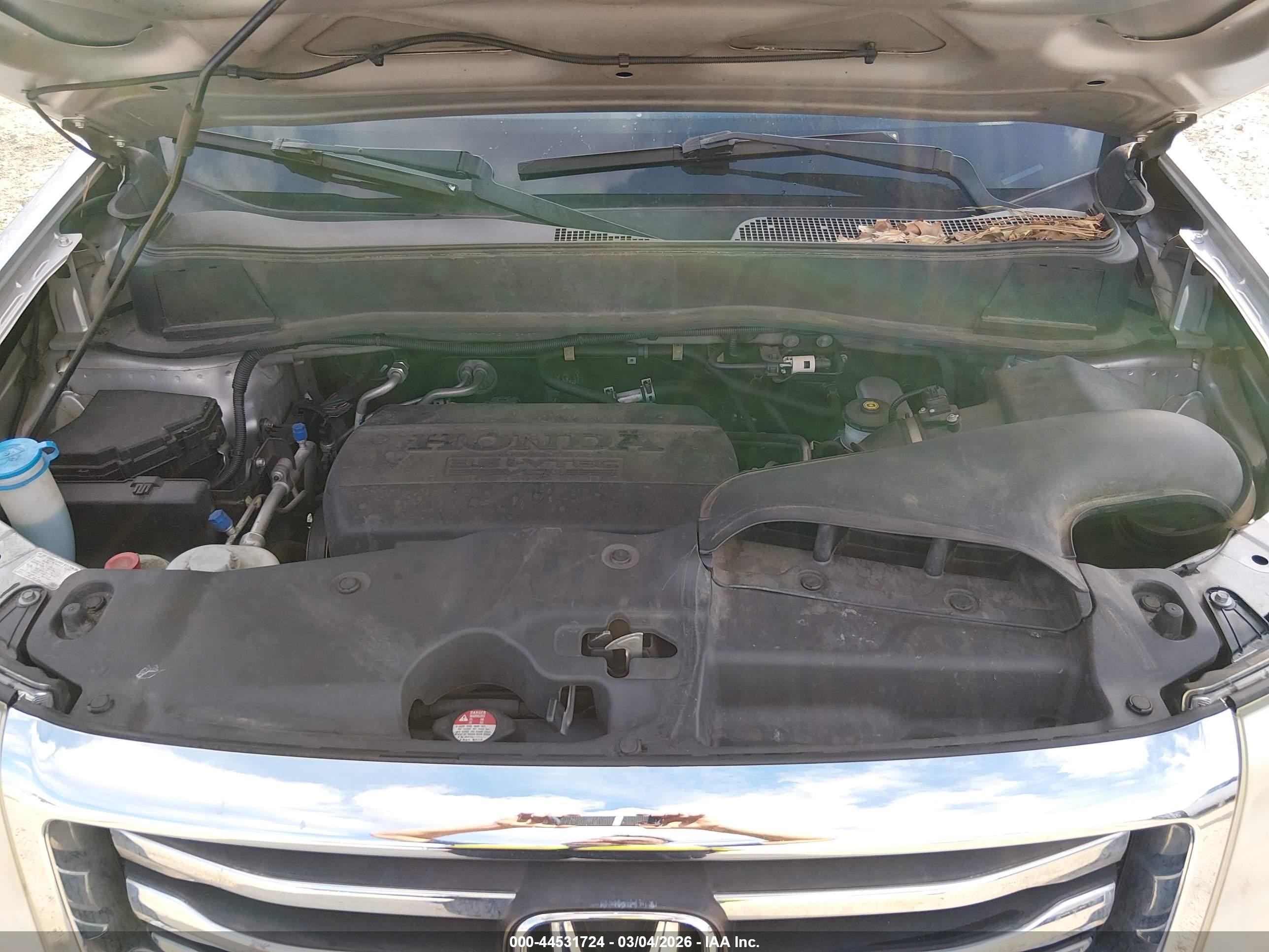 2015 Honda Pilot Touring Серебряный vin: 5FNYF3H94FB008439