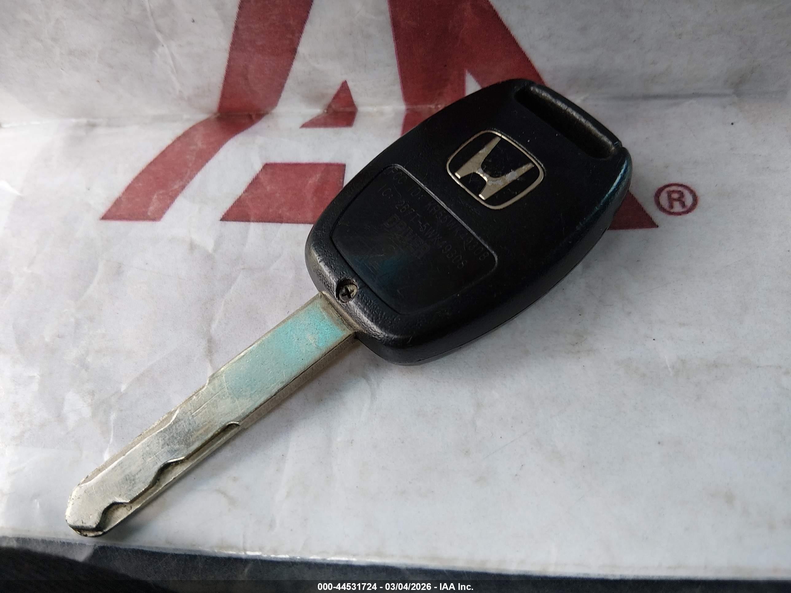 2015 Honda Pilot Touring Серебряный vin: 5FNYF3H94FB008439