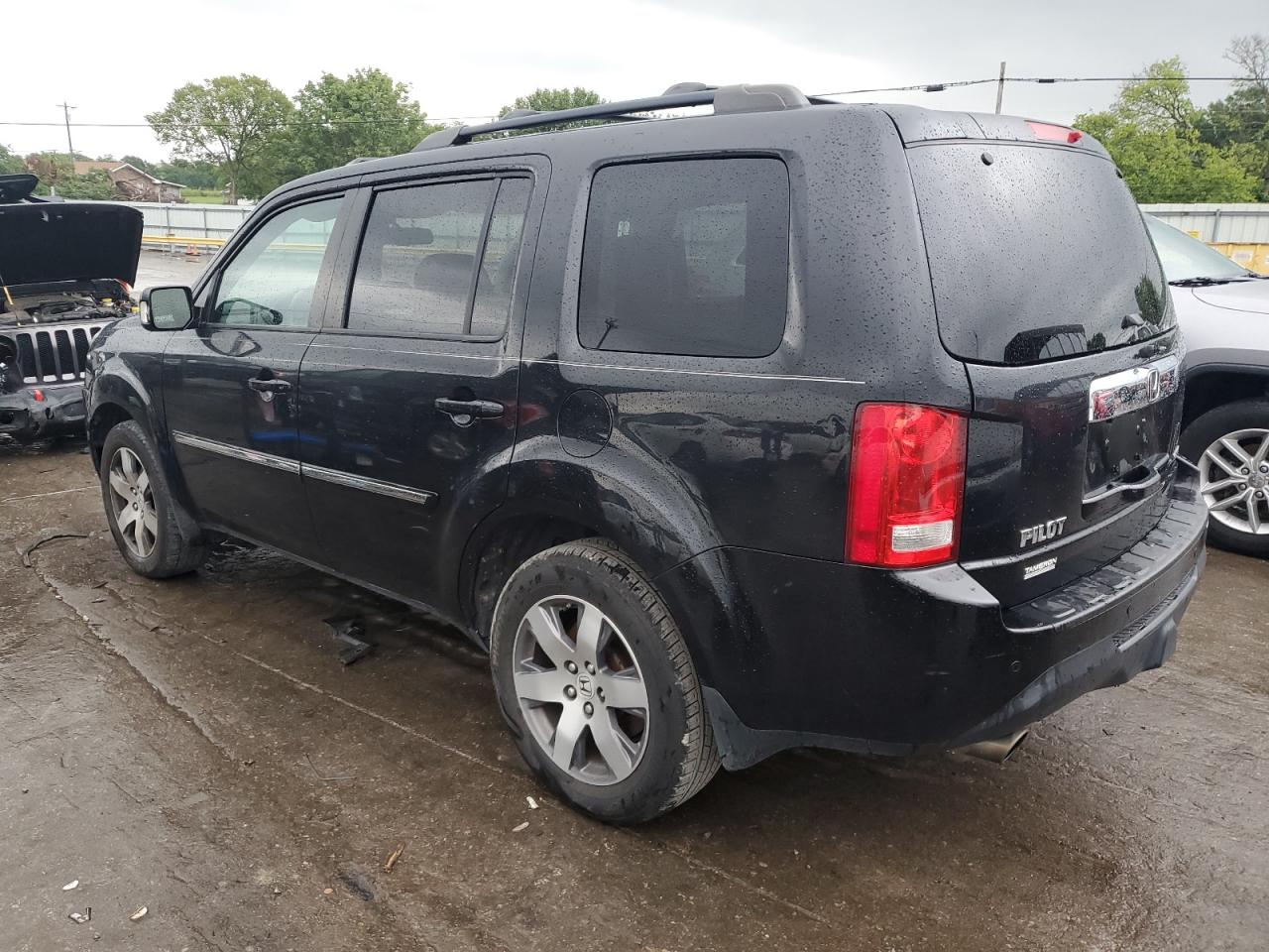 2015 Honda Pilot Touring Black vin: 5FNYF3H94FB012409