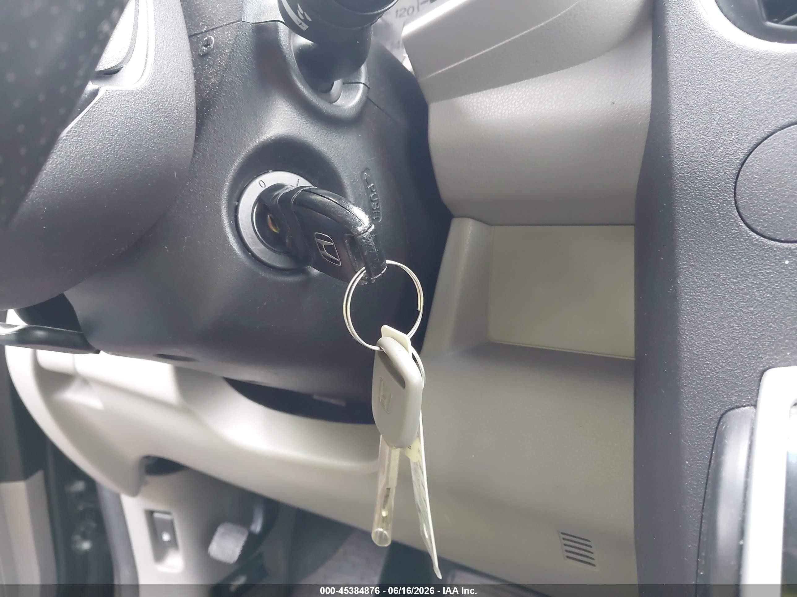 2011 Honda Pilot Touring Silver vin: 5FNYF3H95BB011022