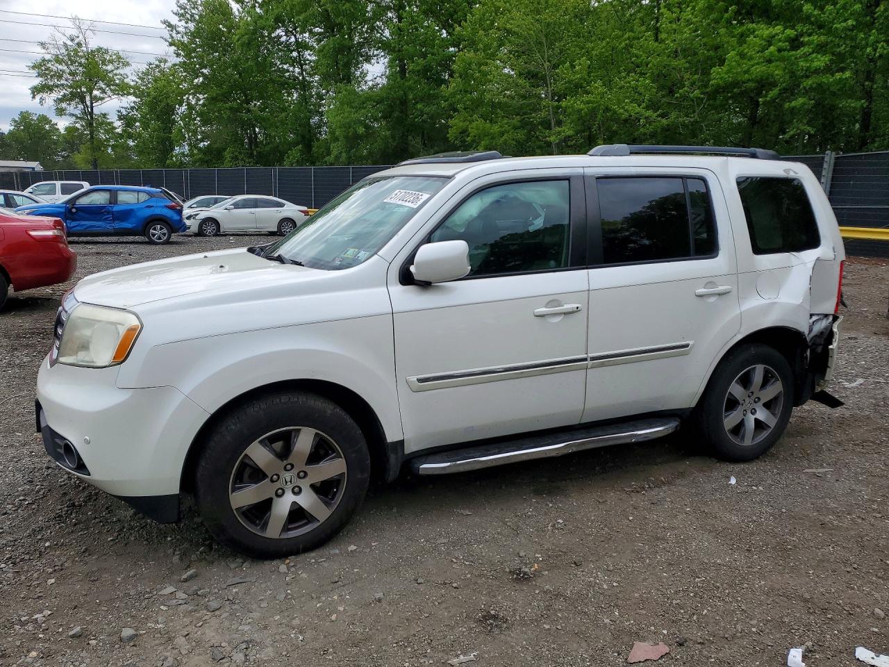 2013 Honda Pilot Touring White vin: 5FNYF3H95DB026302