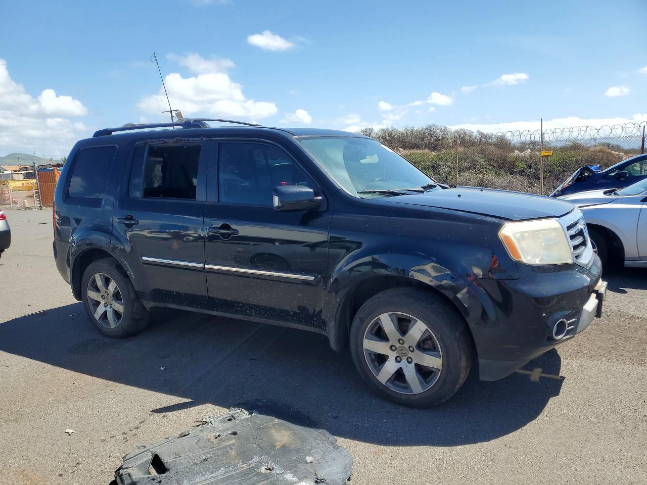 2014 Honda Pilot Touring Black vin: 5FNYF3H95EB018184