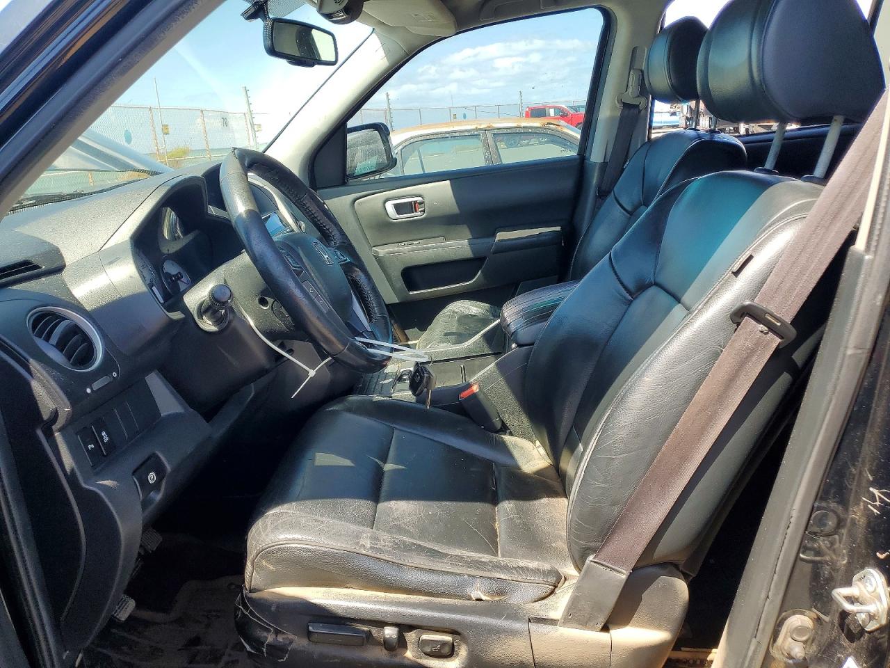 2014 Honda Pilot Touring Black vin: 5FNYF3H95EB018184