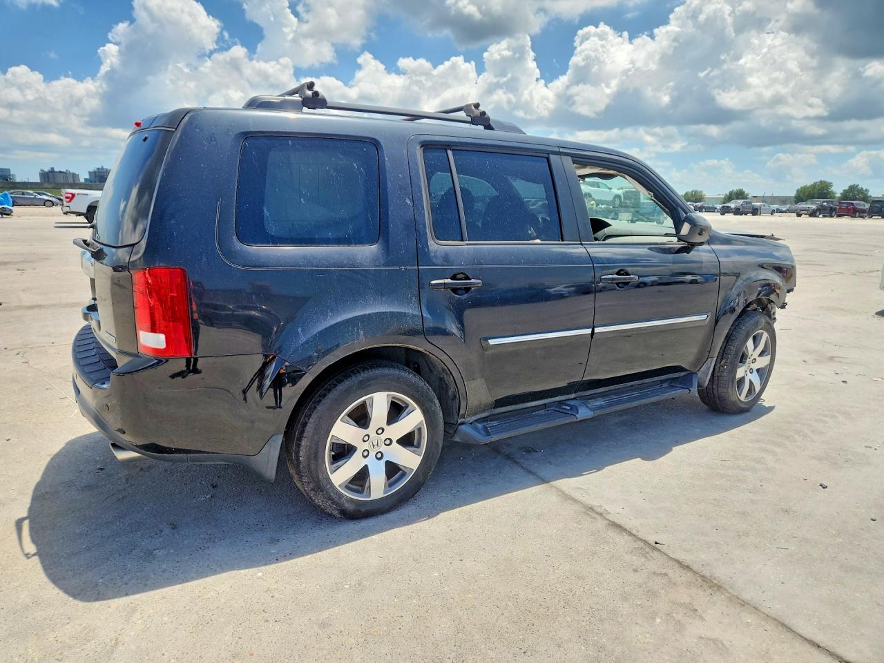 2015 Honda Pilot Touring Black vin: 5FNYF3H95FB002679