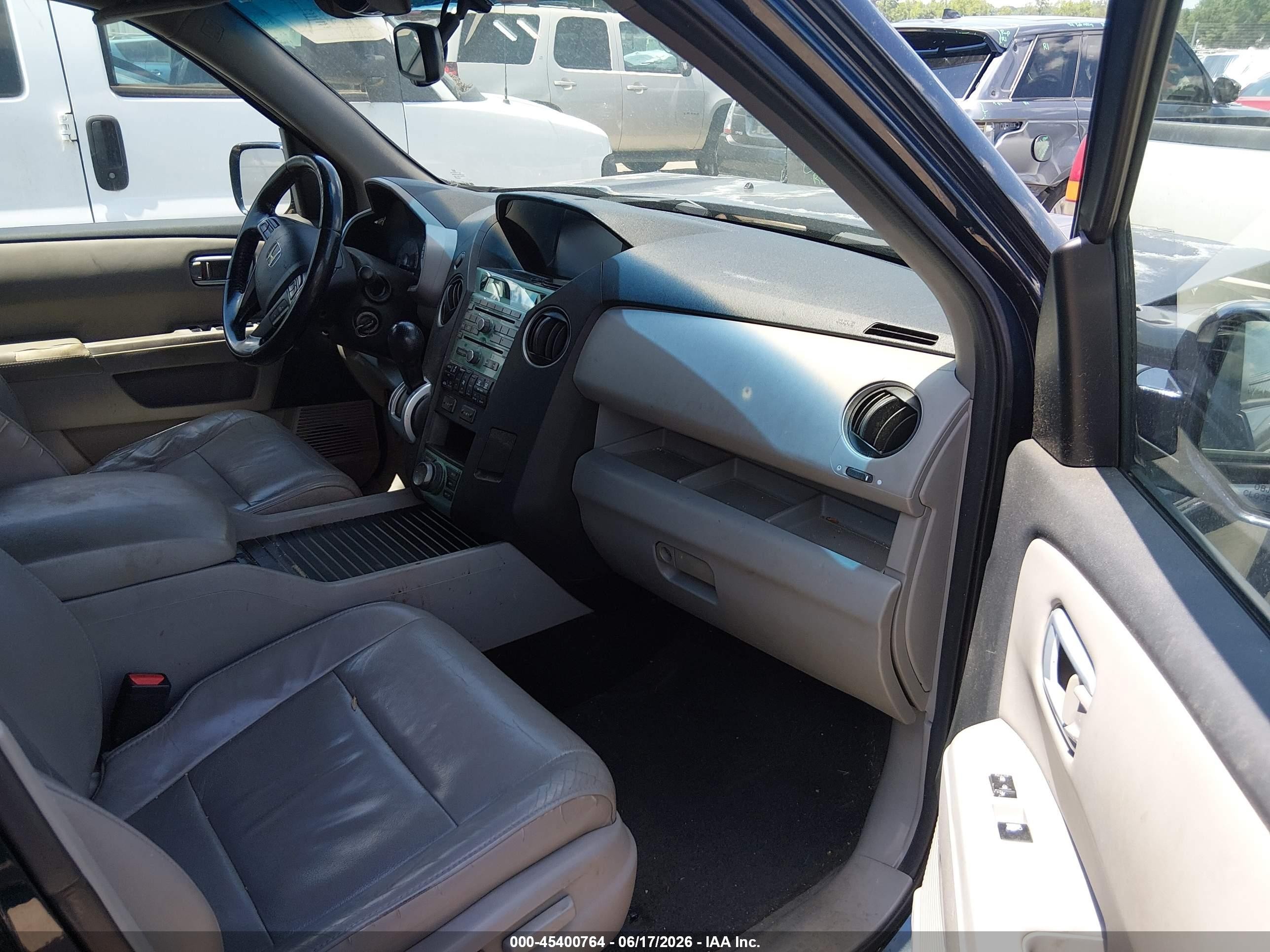 2011 Honda Pilot Touring Blue vin: 5FNYF3H96BB043977