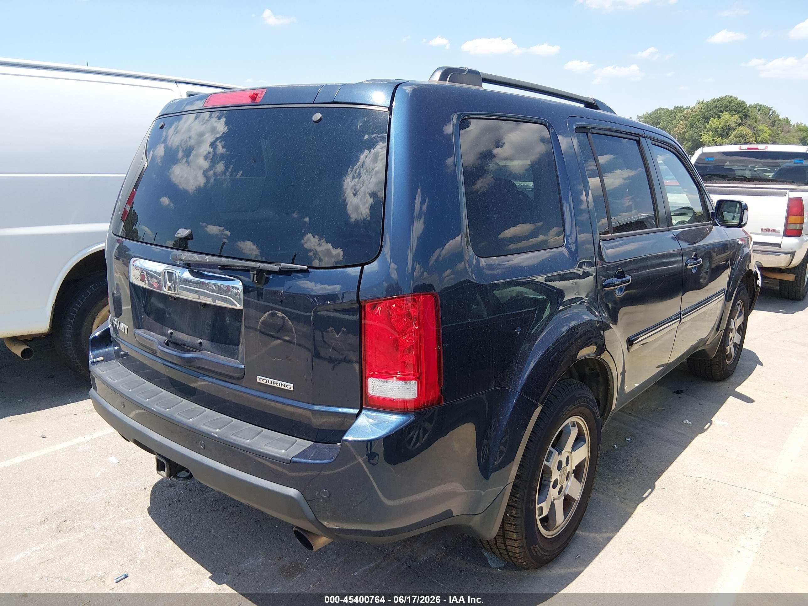 2011 Honda Pilot Touring Blue vin: 5FNYF3H96BB043977
