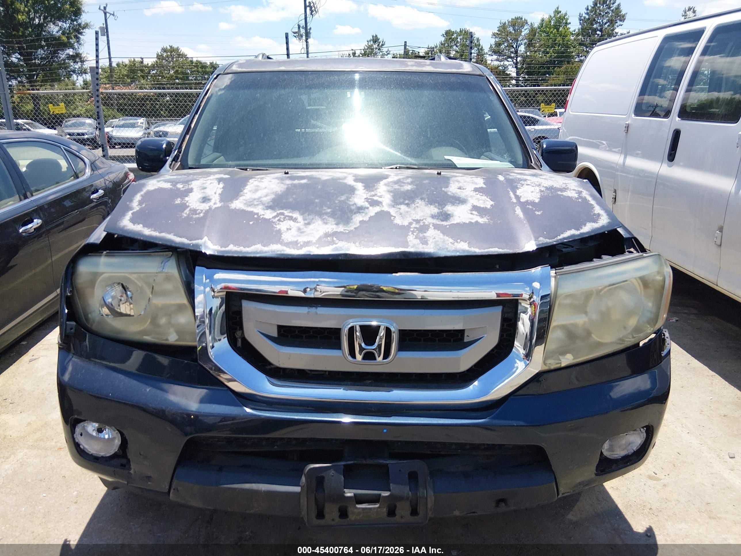 2011 Honda Pilot Touring Blue vin: 5FNYF3H96BB043977