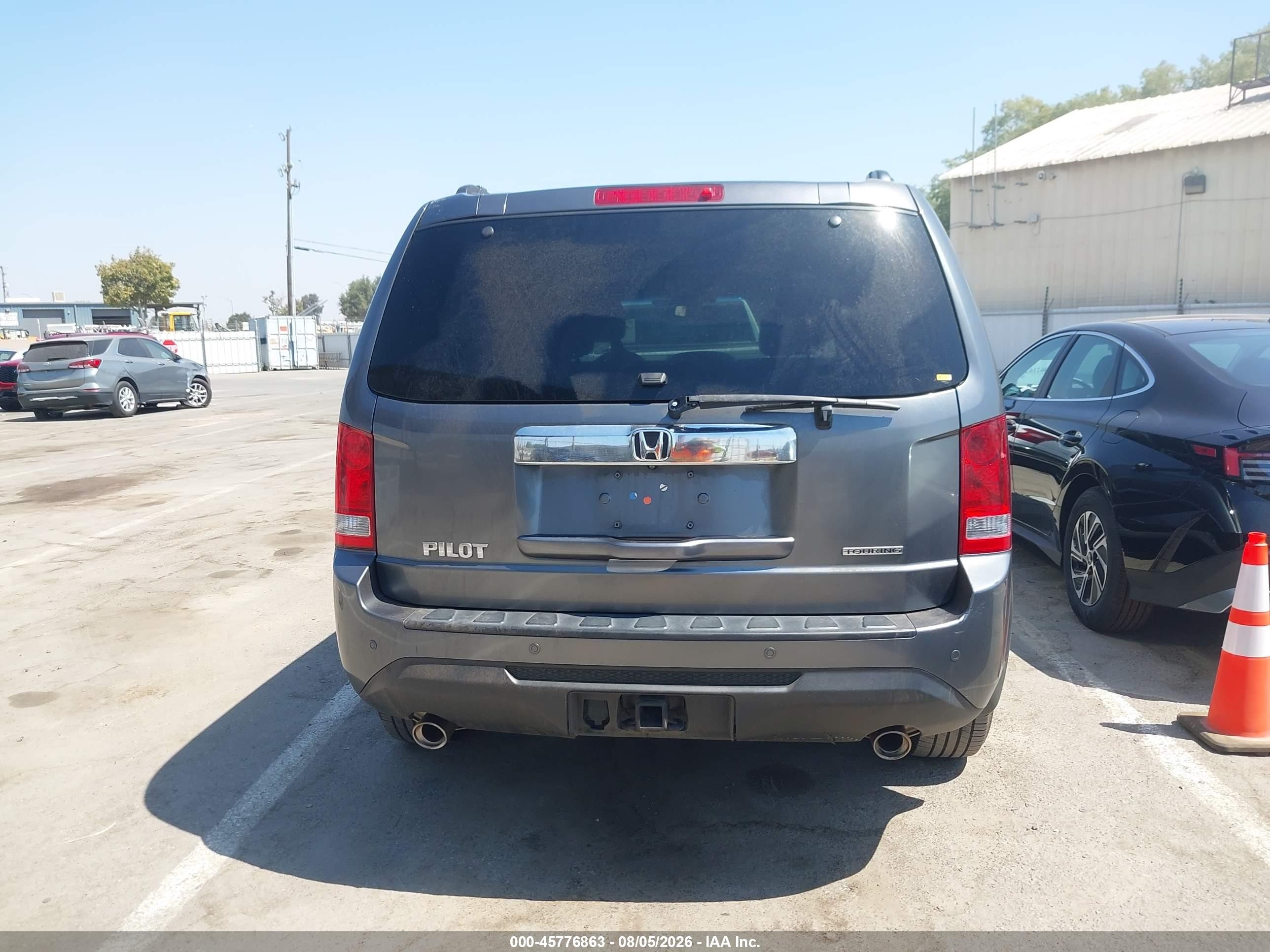 2012 Honda Pilot Touring Gray vin: 5FNYF3H96CB043513
