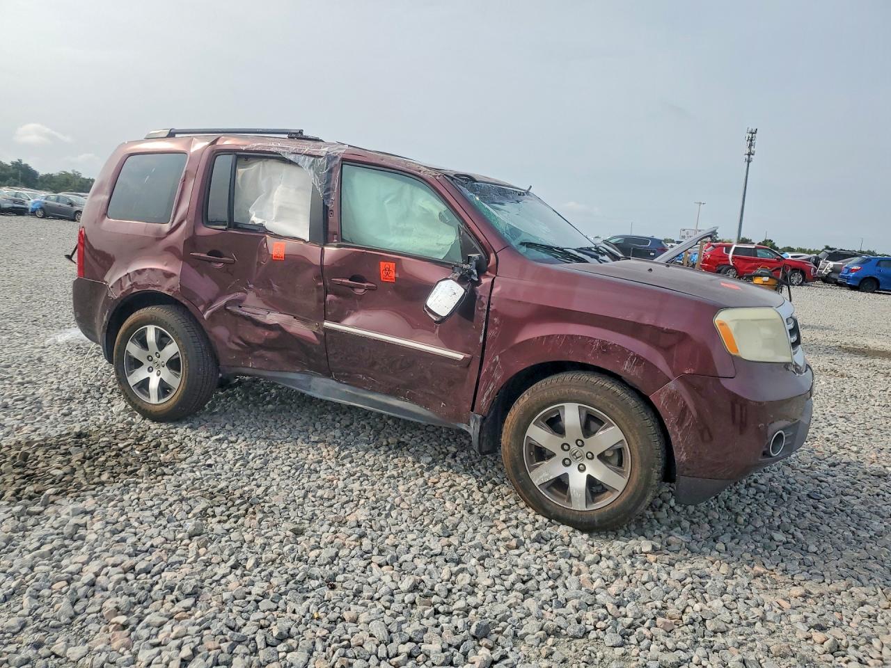 2015 Honda Pilot Touring Burgundy vin: 5FNYF3H96FB013917