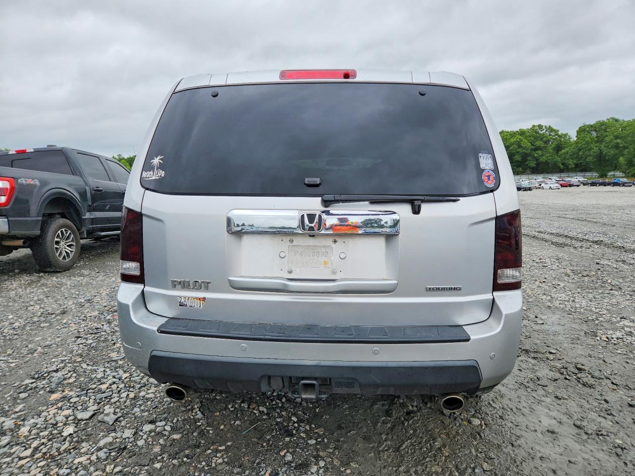 2011 Honda Pilot Touring Silver vin: 5FNYF3H97BB005173