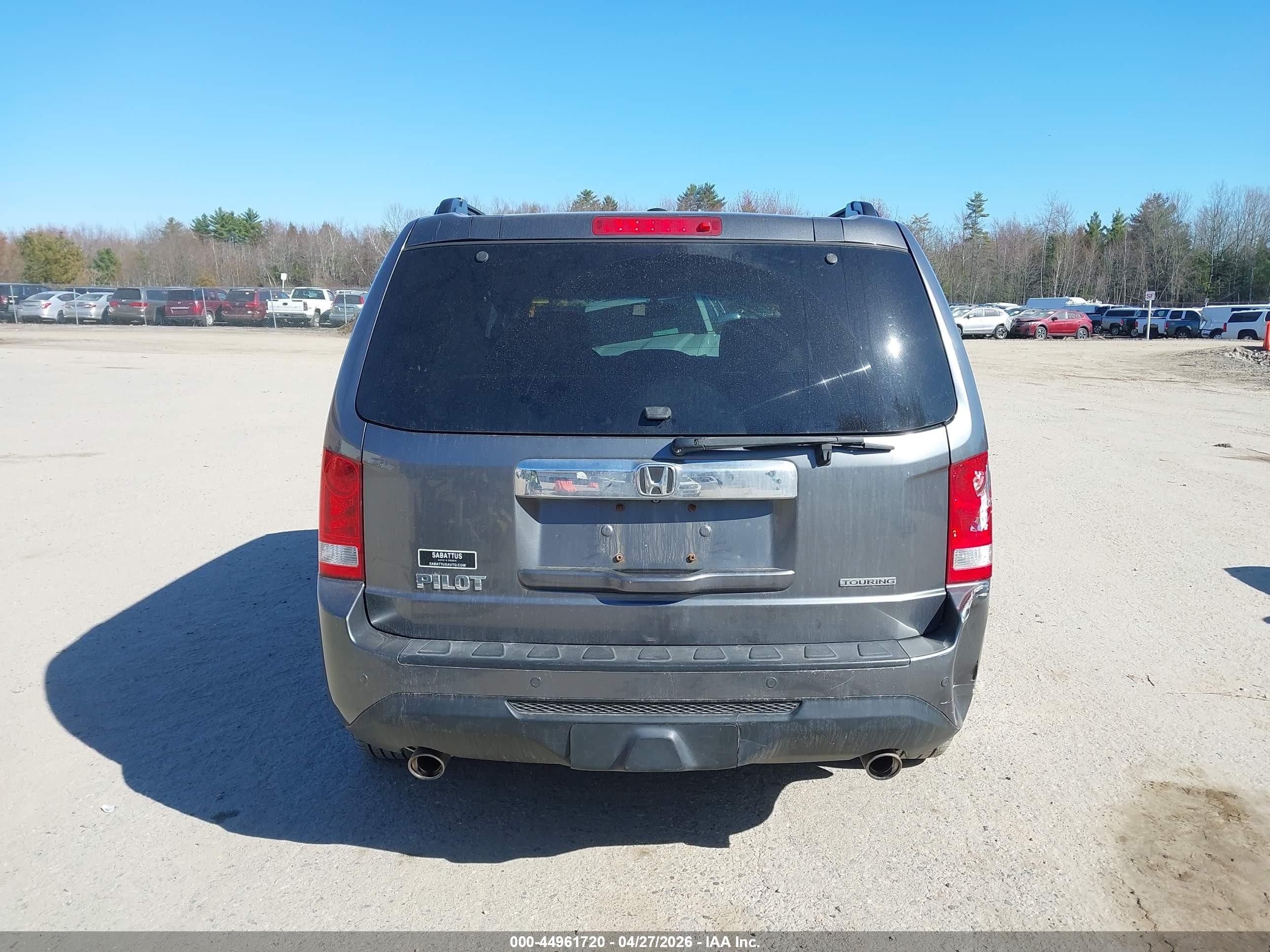 2012 Honda Pilot Touring Gray vin: 5FNYF3H97CB006471