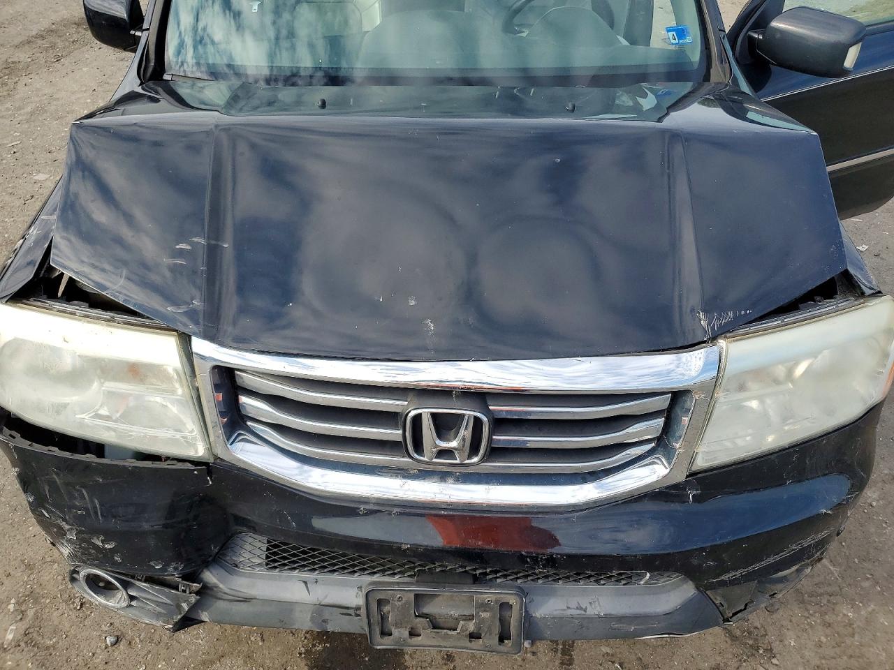 2012 Honda Pilot Touring Black vin: 5FNYF3H97CB017924